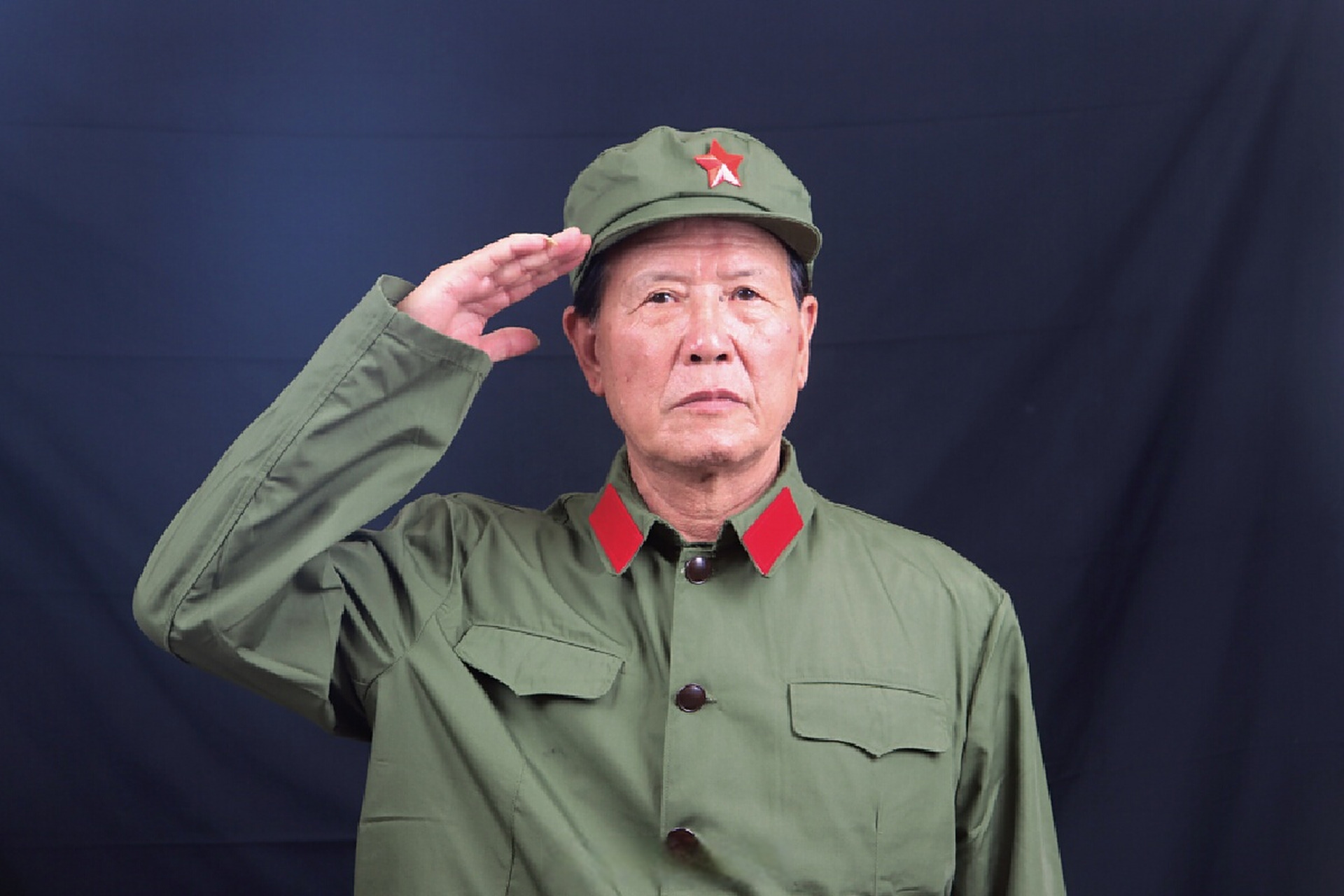 【迎"八一",这些退役军人的军装照太有范儿!