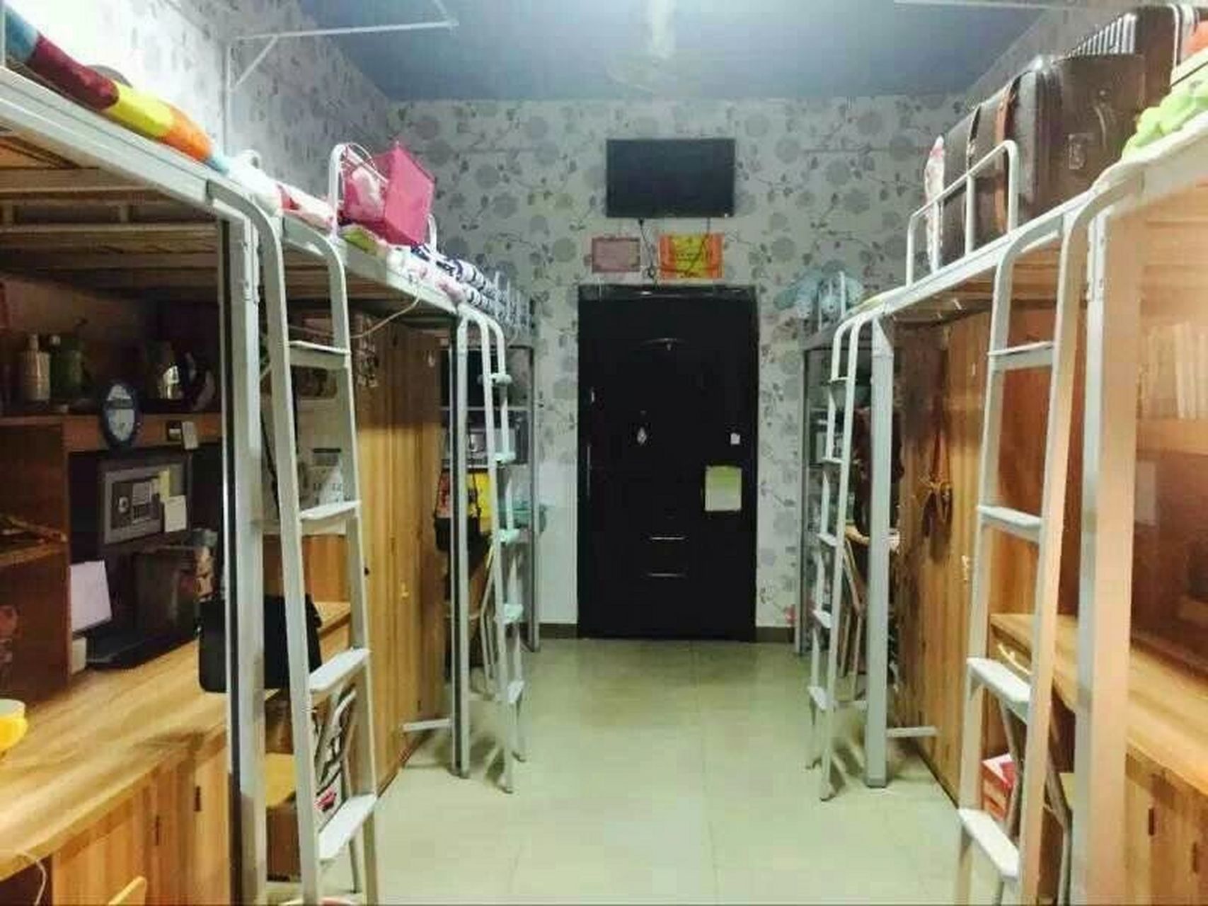 景德镇陶瓷大学新生宿舍!