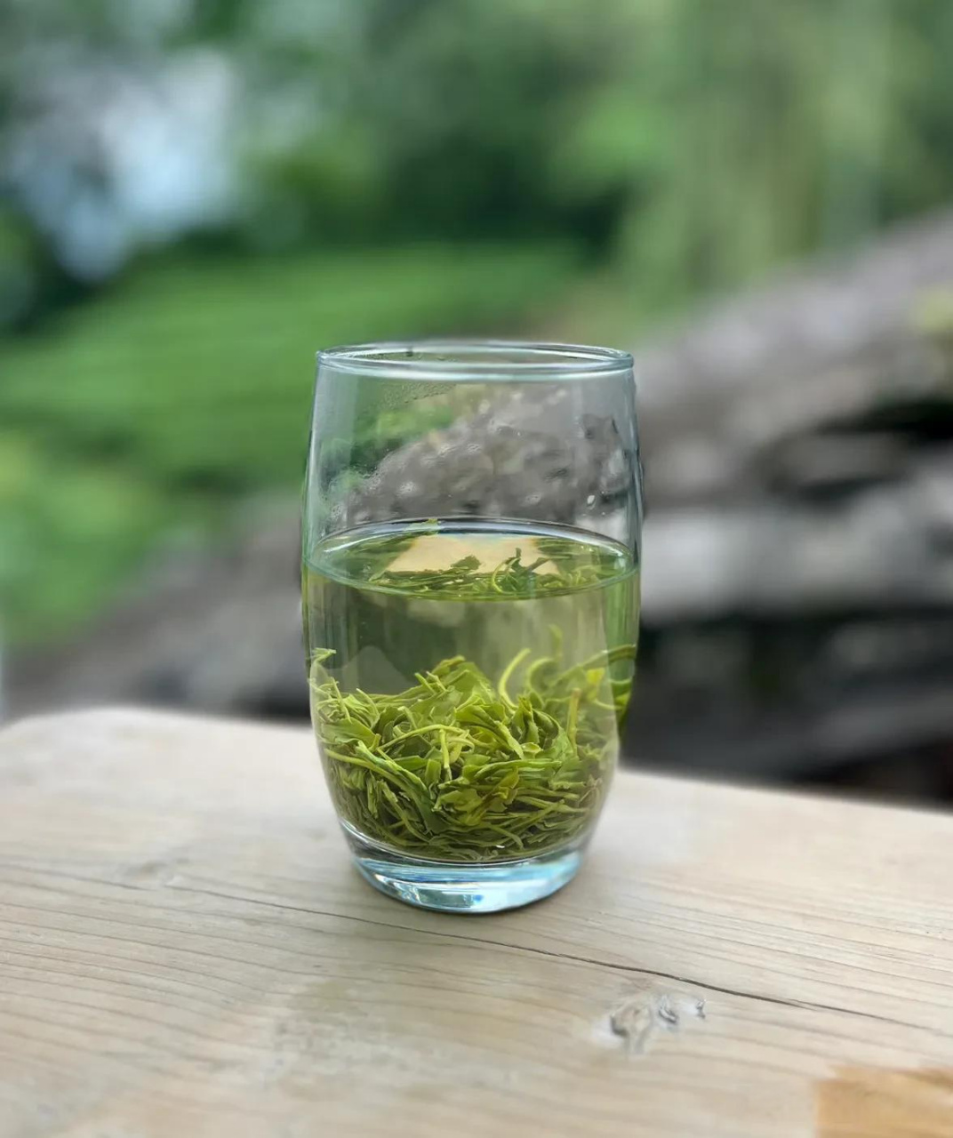 关于我拍的茶叶图片好看与不好看的讨论,我认为这本不应该拿来讨论