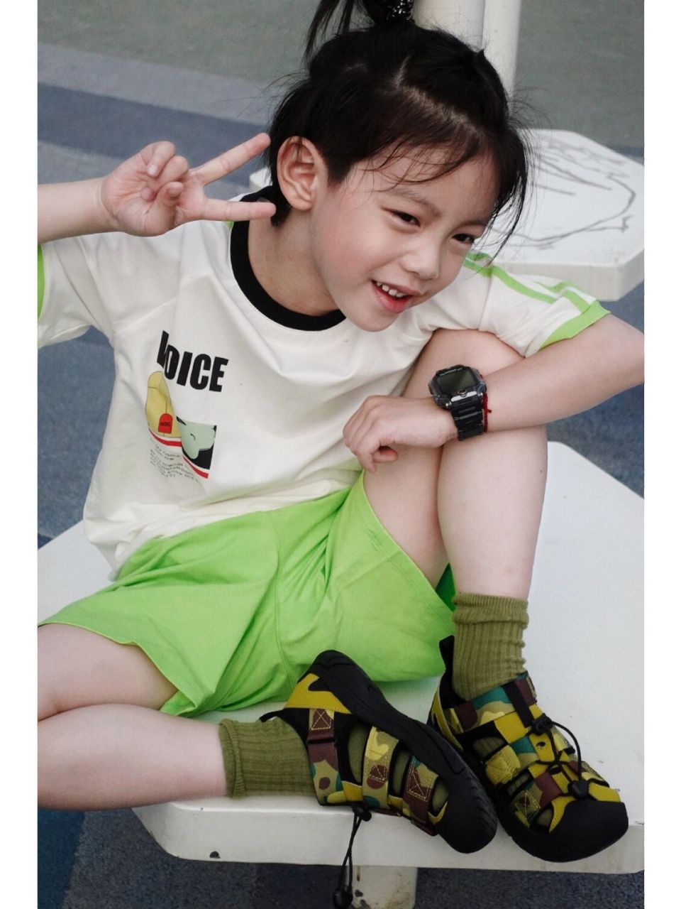 扎辫子的男孩更帅7715 真的搞不懂为啥还有古板的思想觉得扎辫子