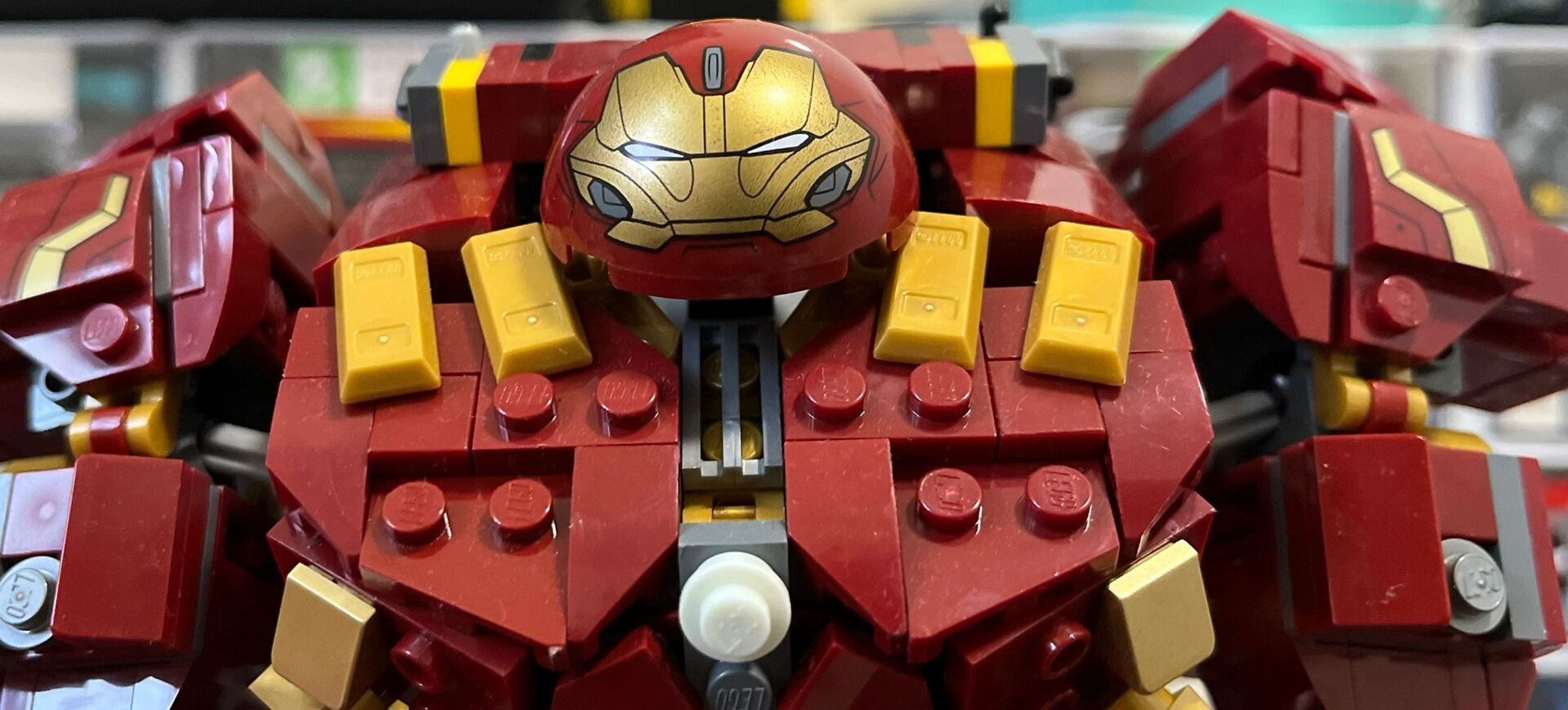 乐高moc钢铁侠 76031 76105,比例更协调,关节灵活度更高