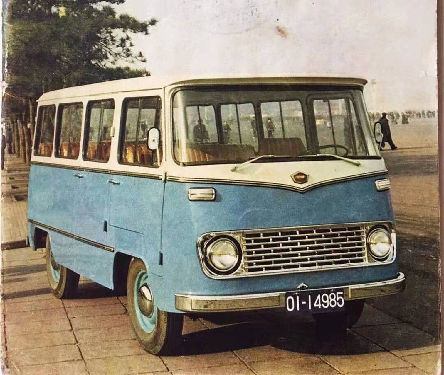 七十年代天津出产的汽车,三峰,燕牌,大红头 七十年代天津出产汽车