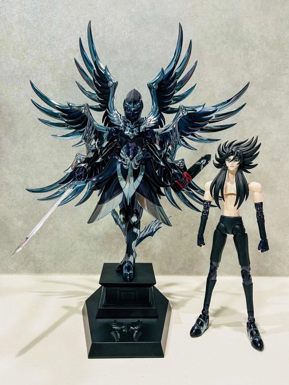 万代圣衣神话|冥王·哈迪斯 相比于之前十五周年出的白色的哈迪斯