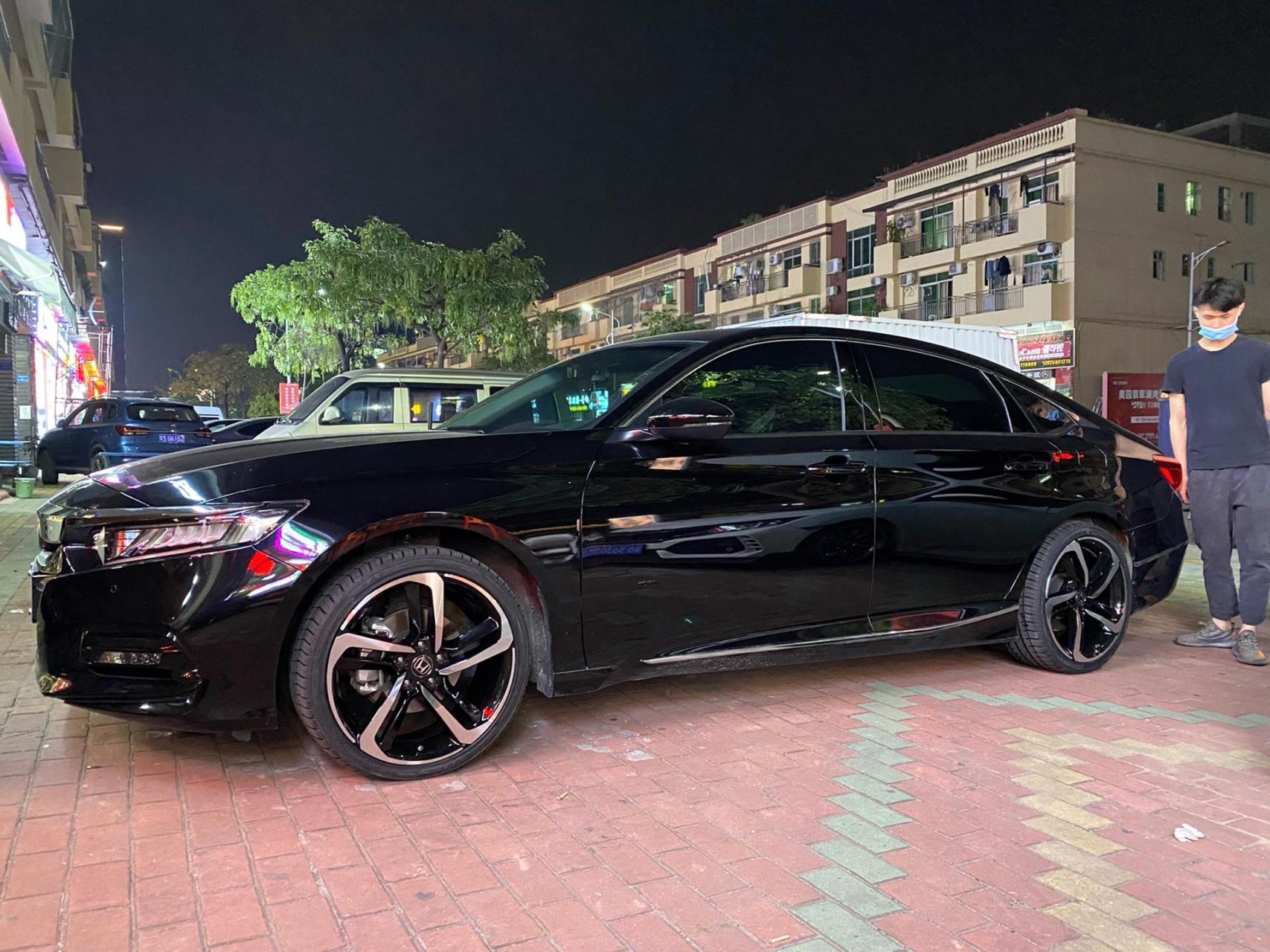本田雅阁19寸美版刀锋轮毂,效果案例!