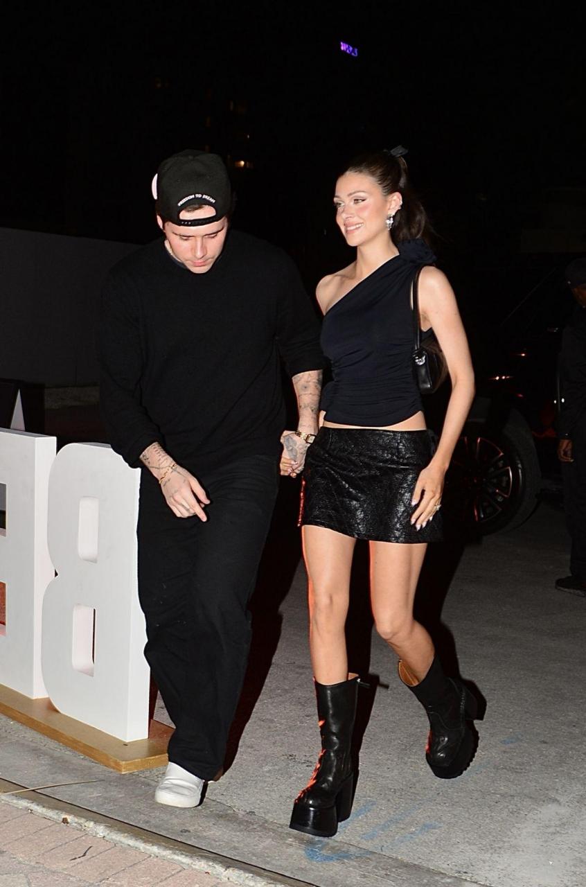 布鲁克林和nicola peltz外出就餐街拍,布鲁克林看起来胖了,胖起来之后