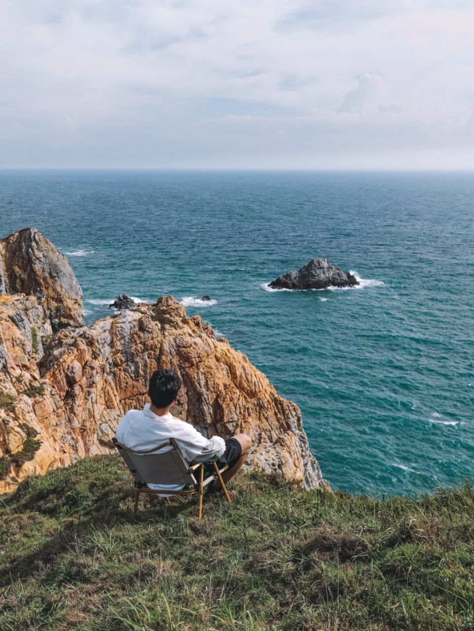 有人相爱,有人独自去看海98 见过海的人 自然知道海的宁静与辽阔