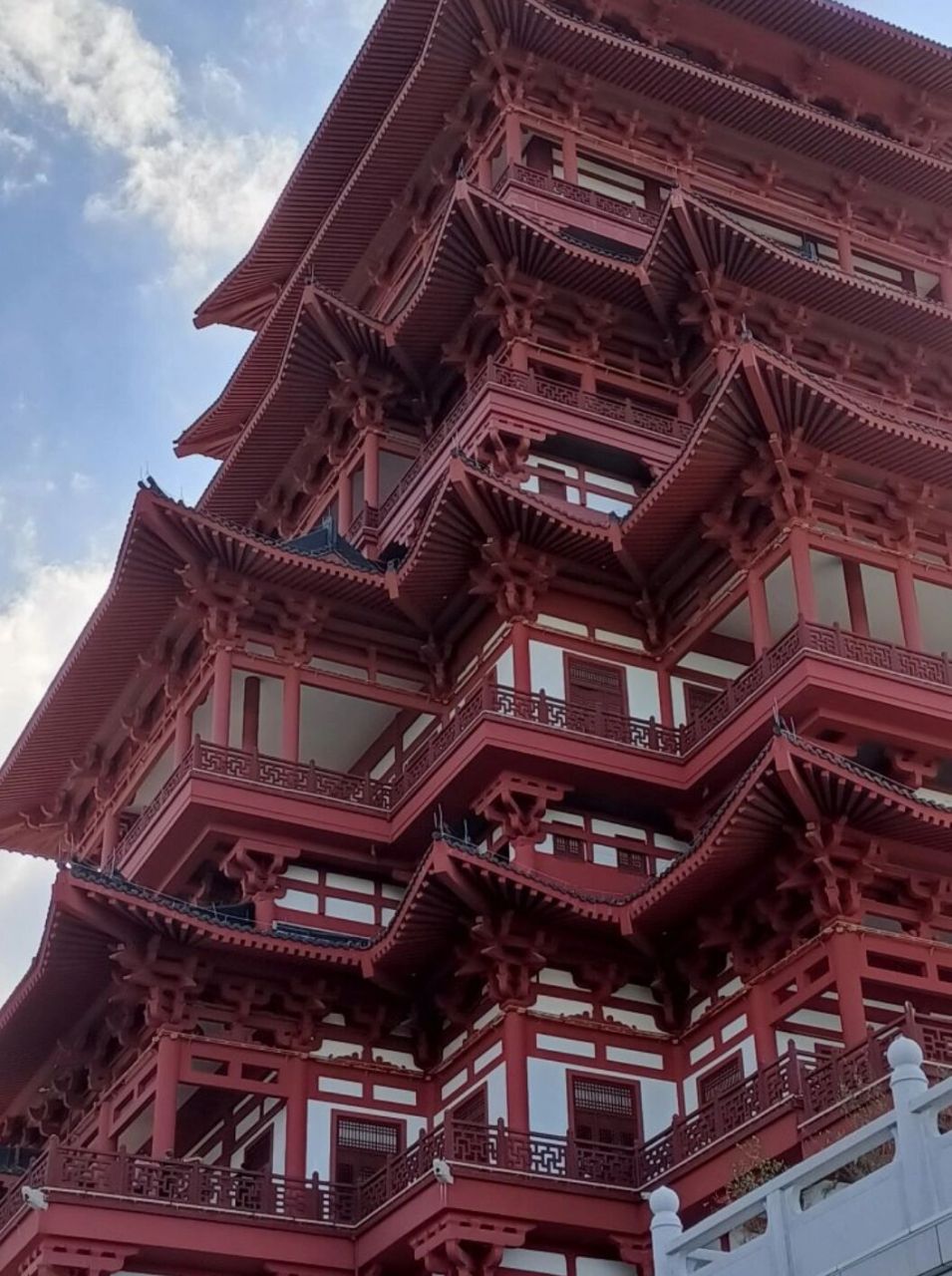 广东周边游之韶关张九龄纪念公园 张九龄纪念公园建于韶州曲江区回龙