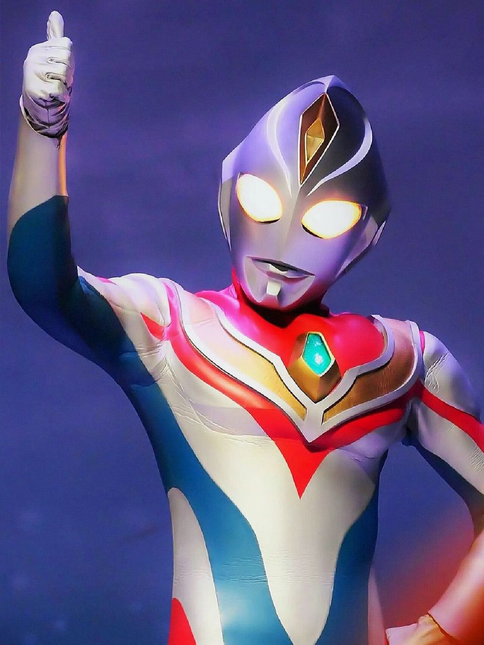 戴拿奥特曼 不断突破极限,永不言弃的光之巨人