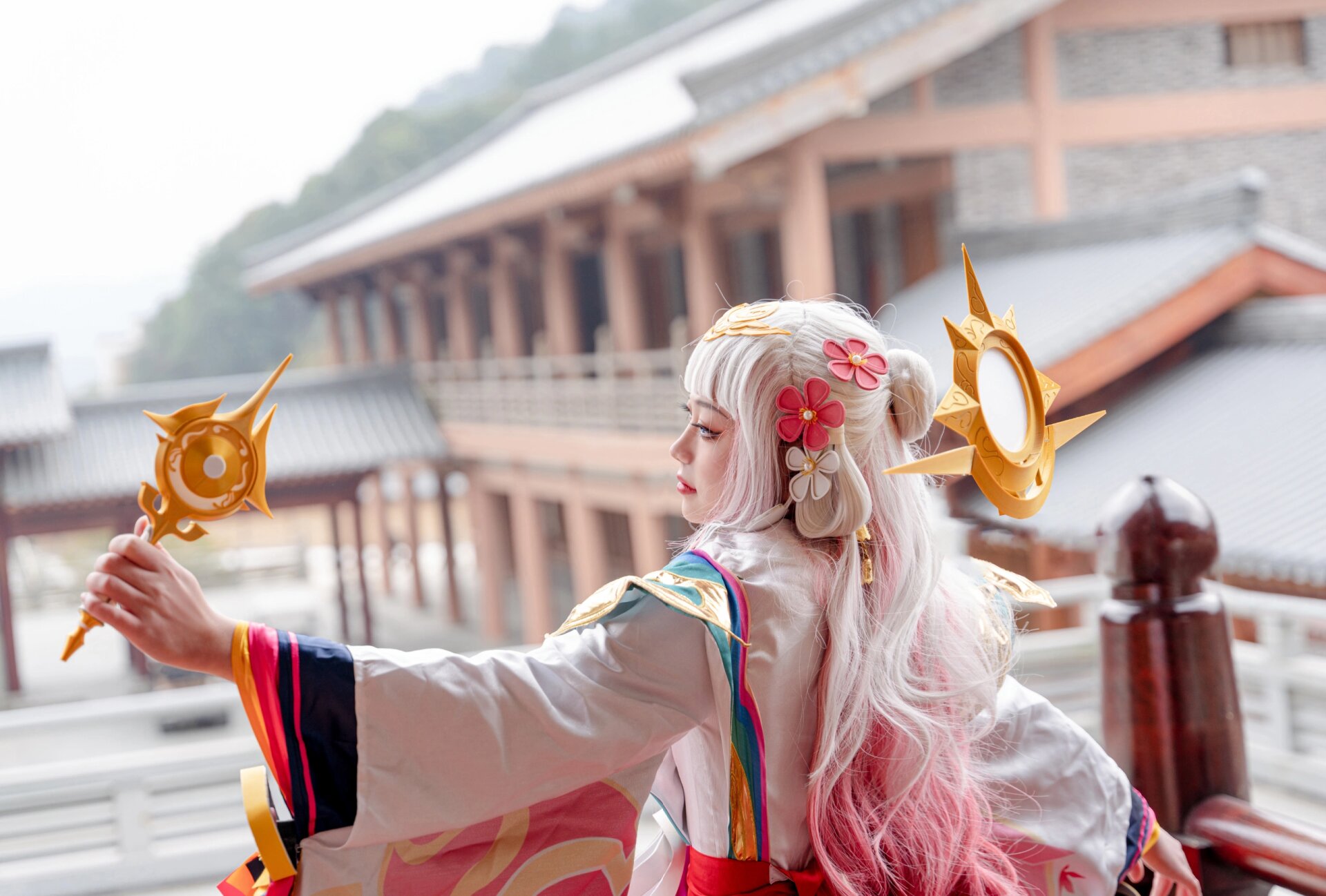 娜可露露 前尘镜cos 朗照天地祈世安,千年复千年 世如朝露转瞬晞,纸墨