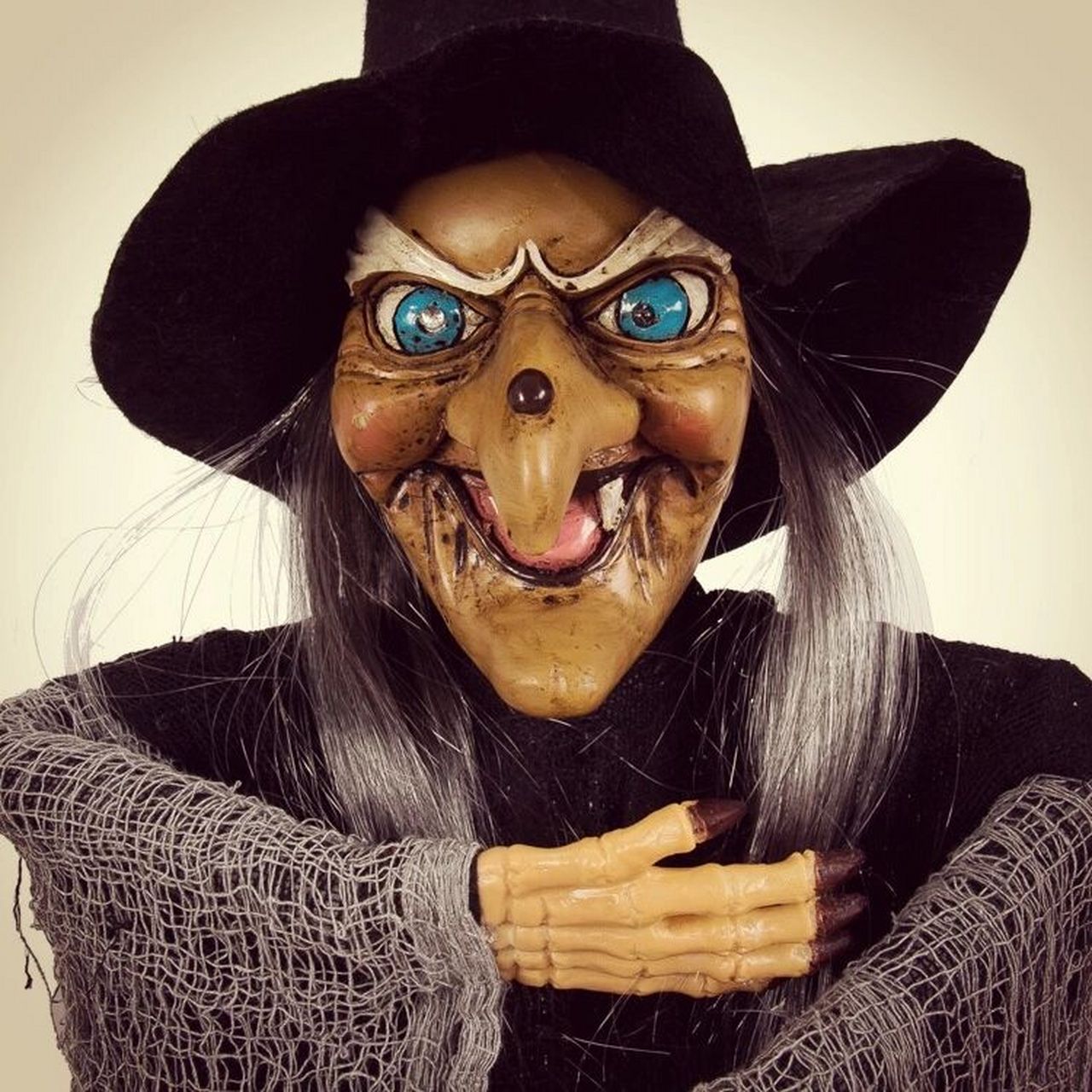 西方传说中人物～女巫95 在西方童话故事里较为常见