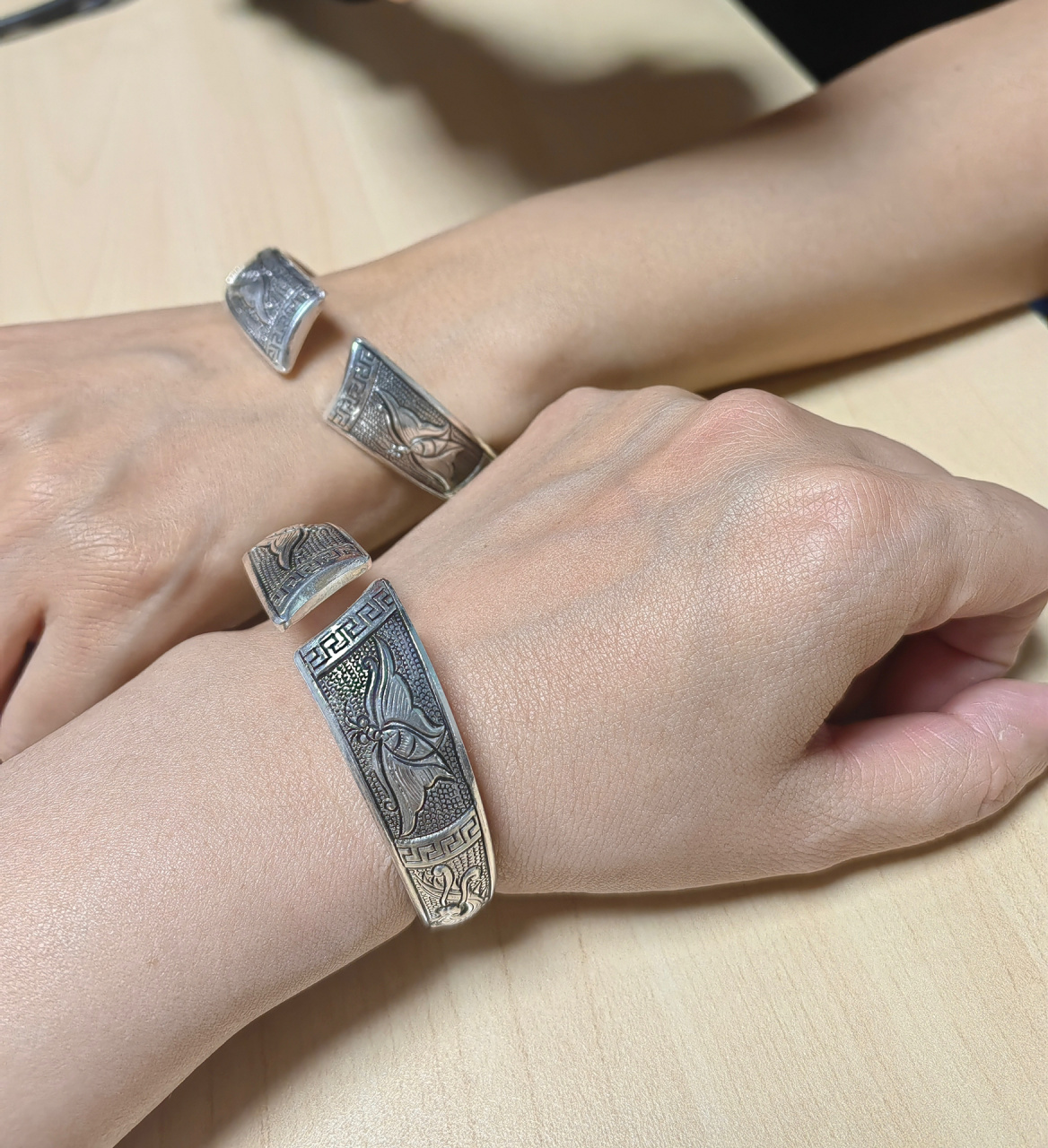 瑞银鸟老银镯子,太喜欢啦