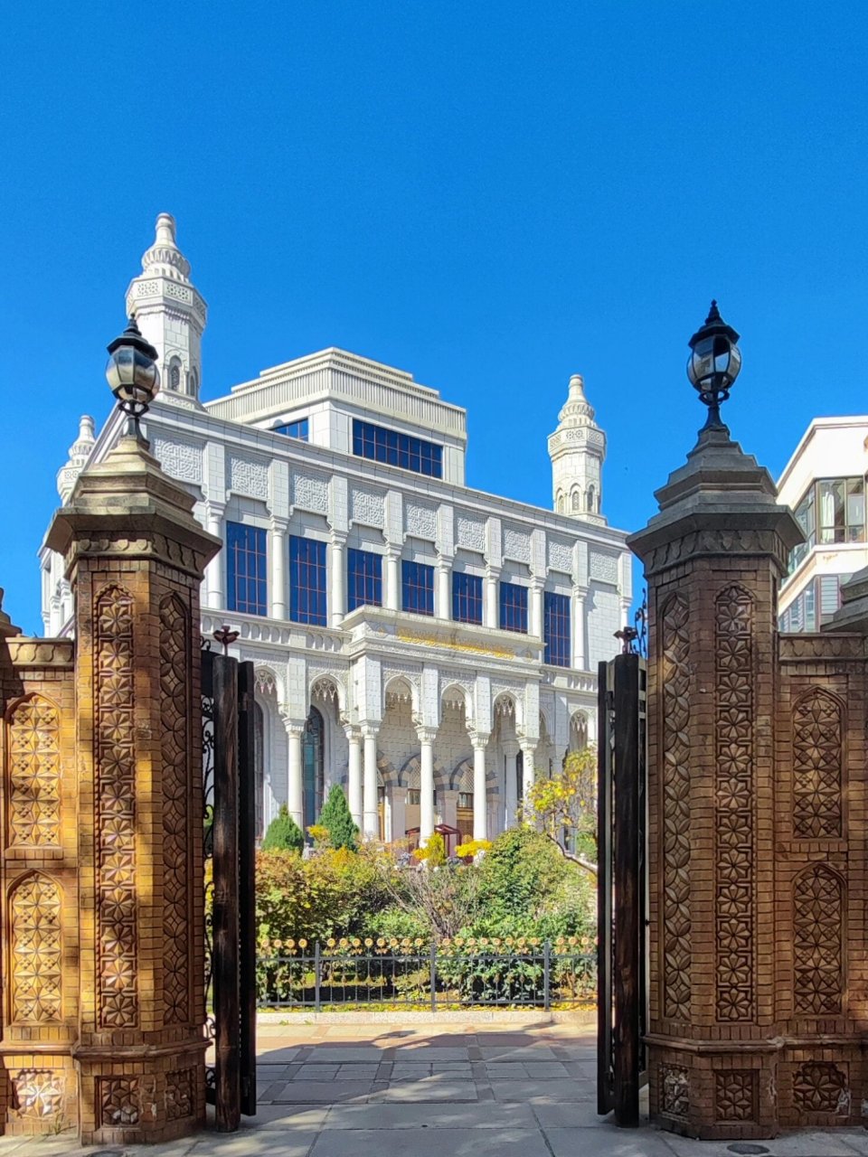 青海|西宁|南关清真寺96 青海是多民族聚居之地,西宁穆斯林人口有三