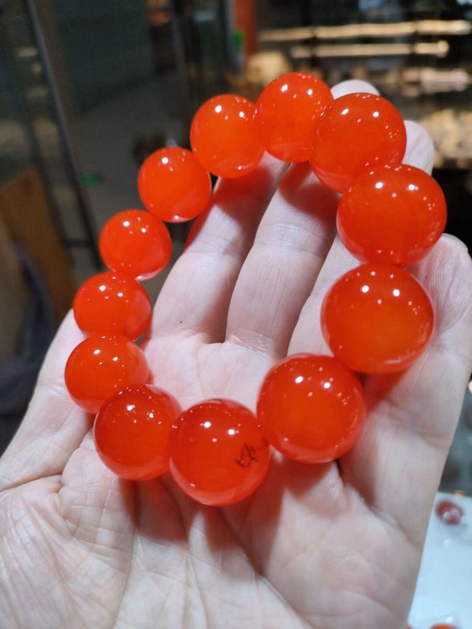 【文玩界新宠-鱼惊石】 鱼惊石 特大圆珠手串 67 67规格:20mm