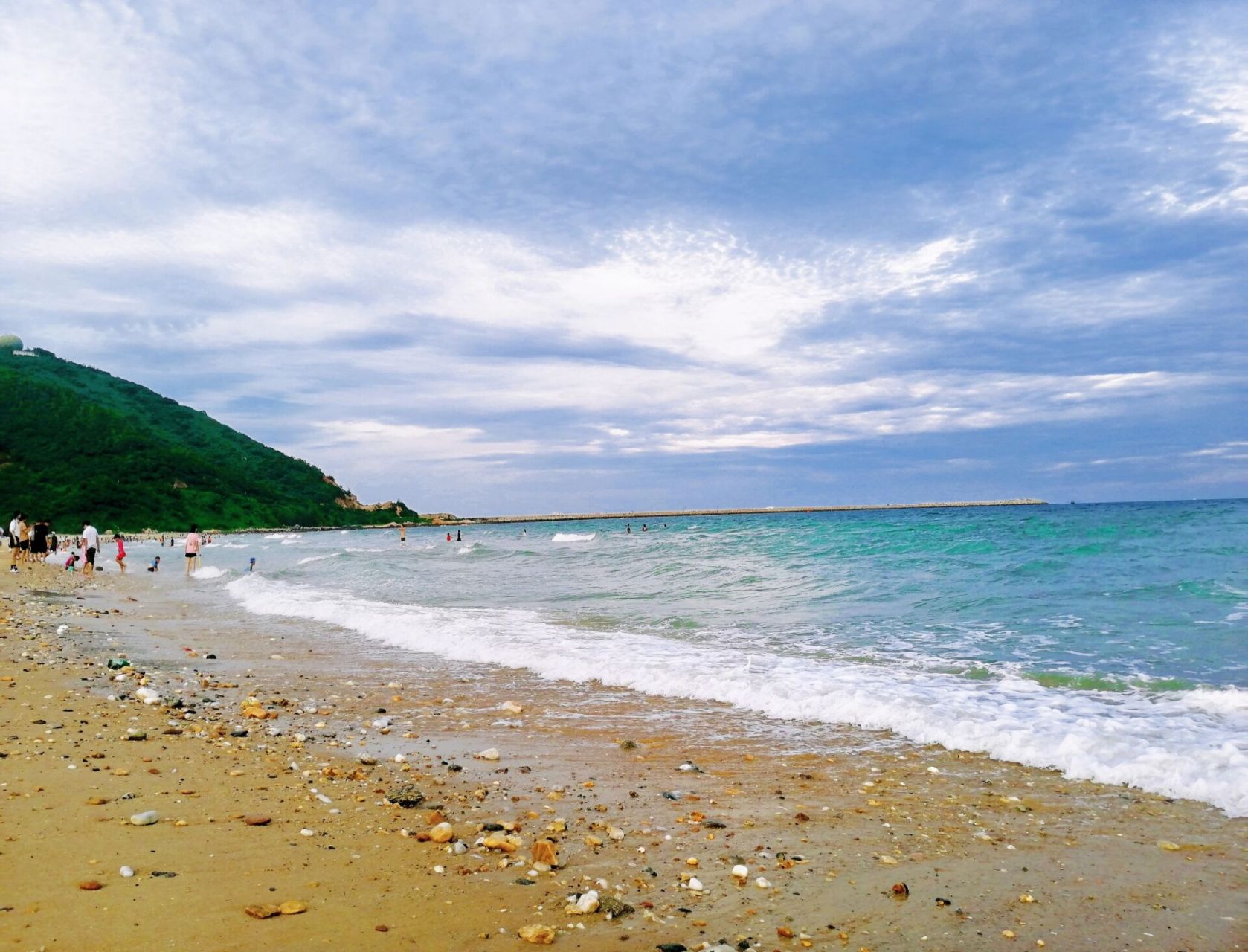 茂名电白 架海村网红打卡点 姐姐的海边房子建了渔家乐 停车10元,提供