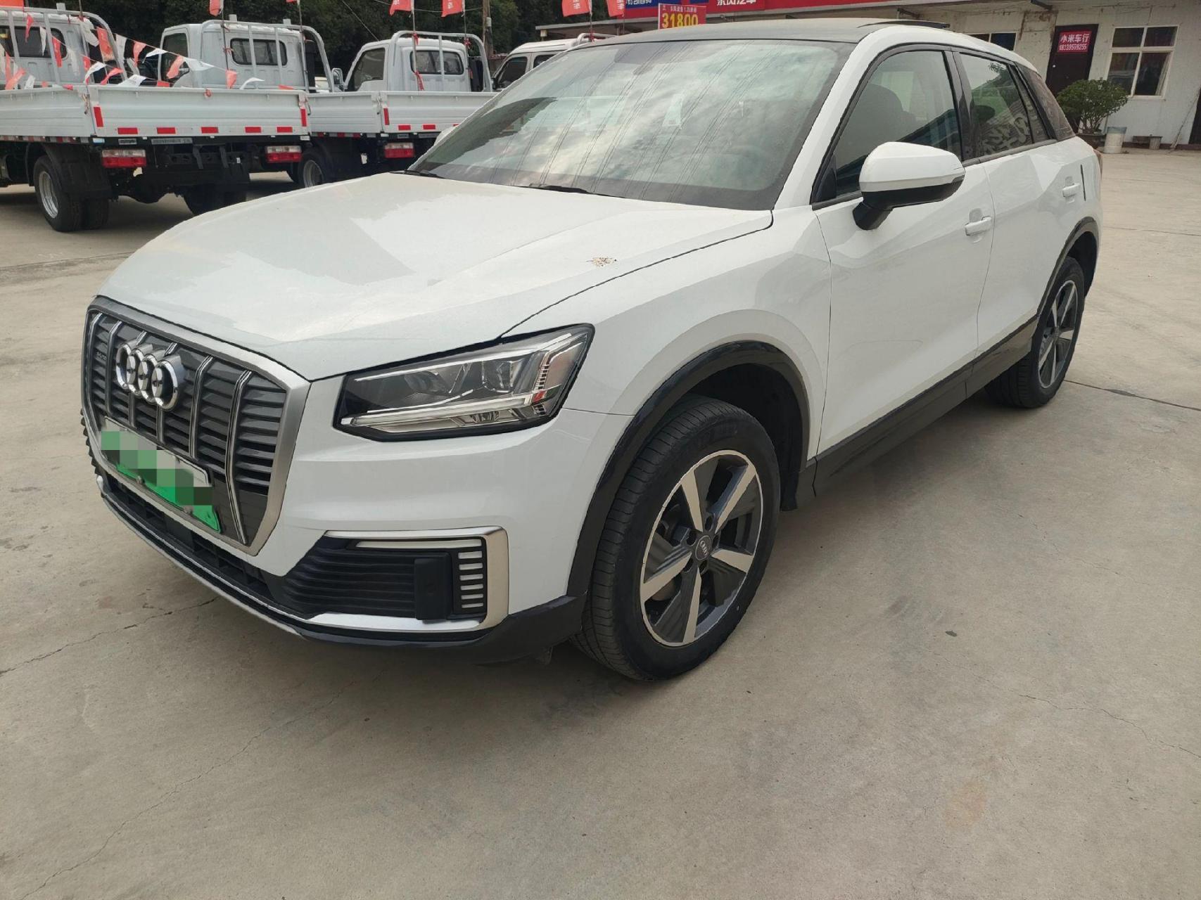 2020年底一汽奥迪q2l纯电动续航265公里,导航倒车影像雷达,真皮座椅