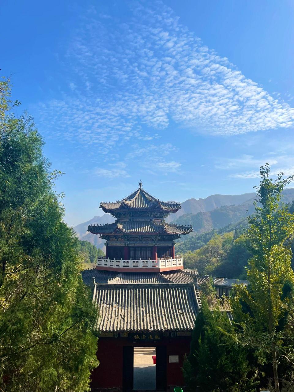 山东邹平鹤伴山景区图片