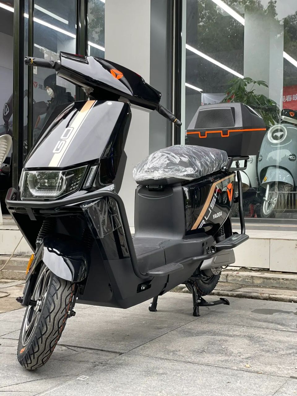 雅迪欧宾运动版!