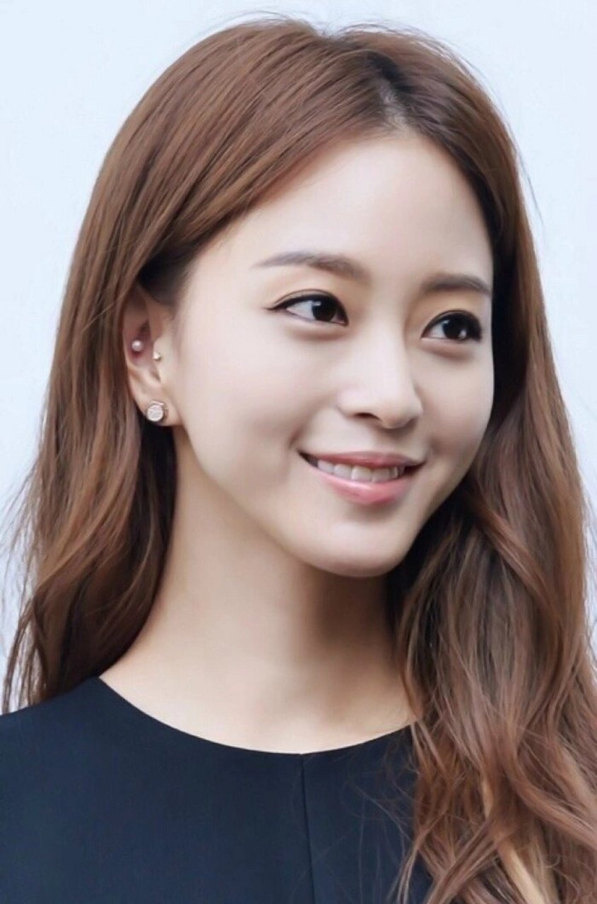 我最喜欢的影星韩艺瑟 美女的诞生让我认识了这位女明星.