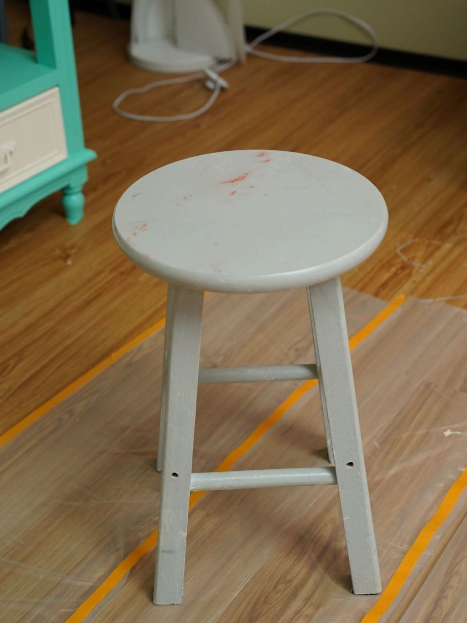 白色凳子容易脏,想换个颜色可以吗? 可以!当然可以!