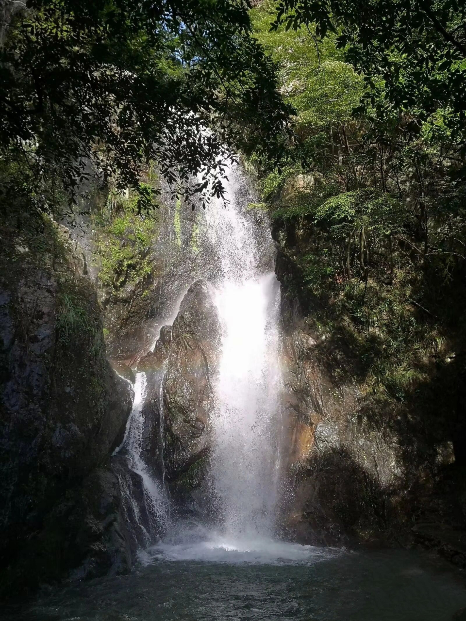 合肥周边一日游1 桐城披雪瀑