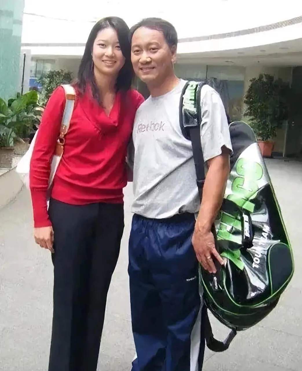 张德培:网球传奇的新使命 曾经的风光岁月,张德培是一位备受瞩目的