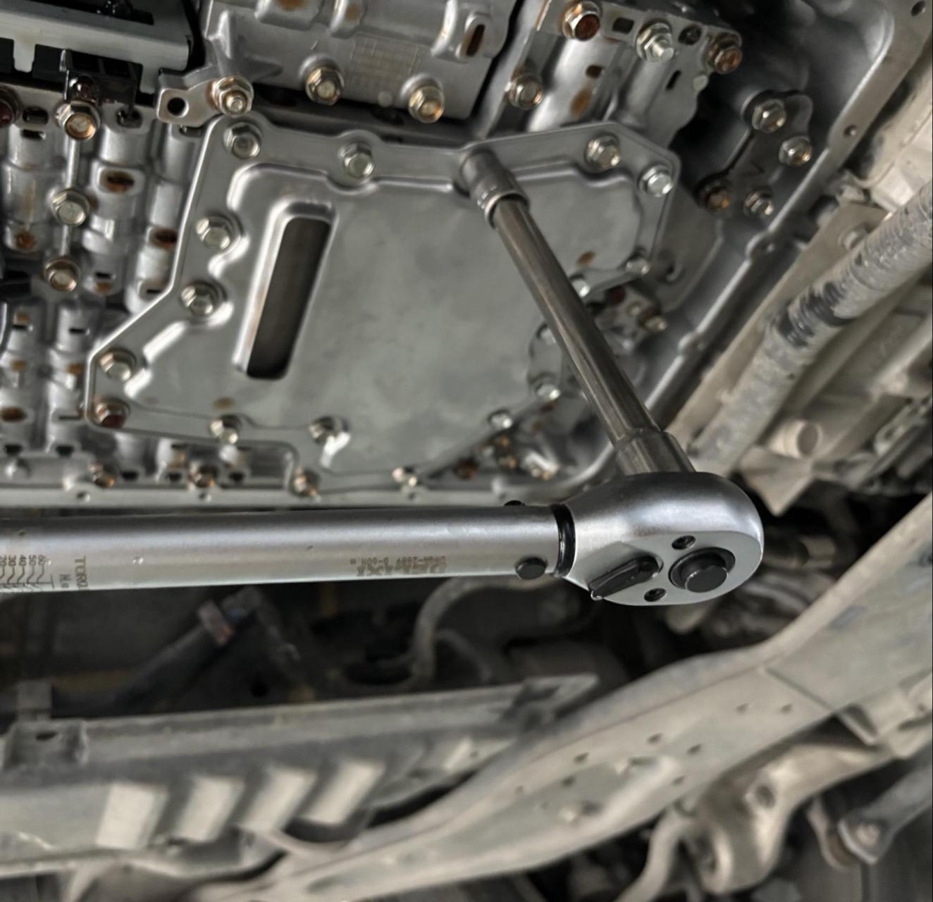 英菲尼迪q50l变速箱油更换.