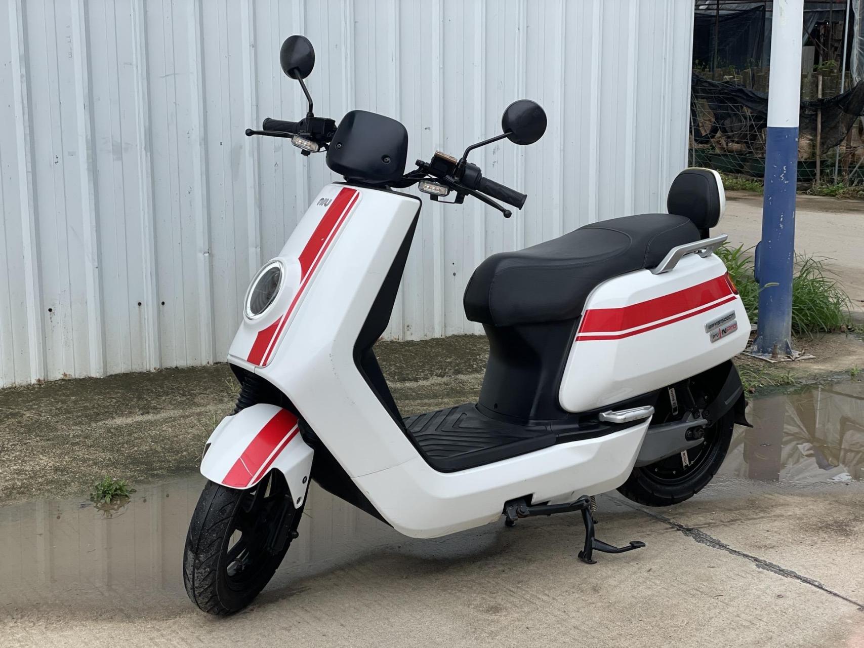 19年小牛n1s pro顶配版.