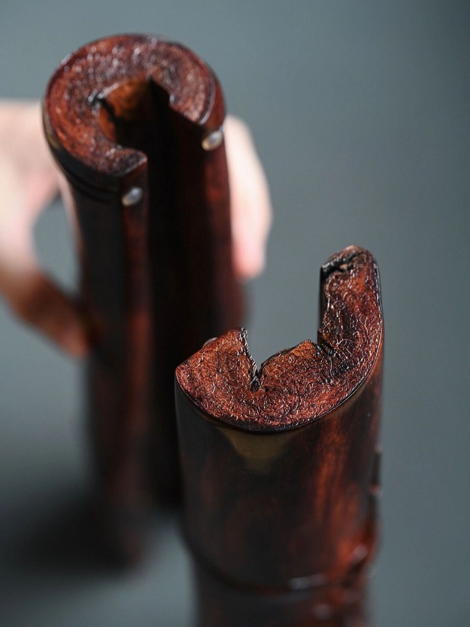 " 竹影和诗瘦 " 海南黄花梨"竹影和诗"镇尺 老料紫油梨,荧光感十足,器