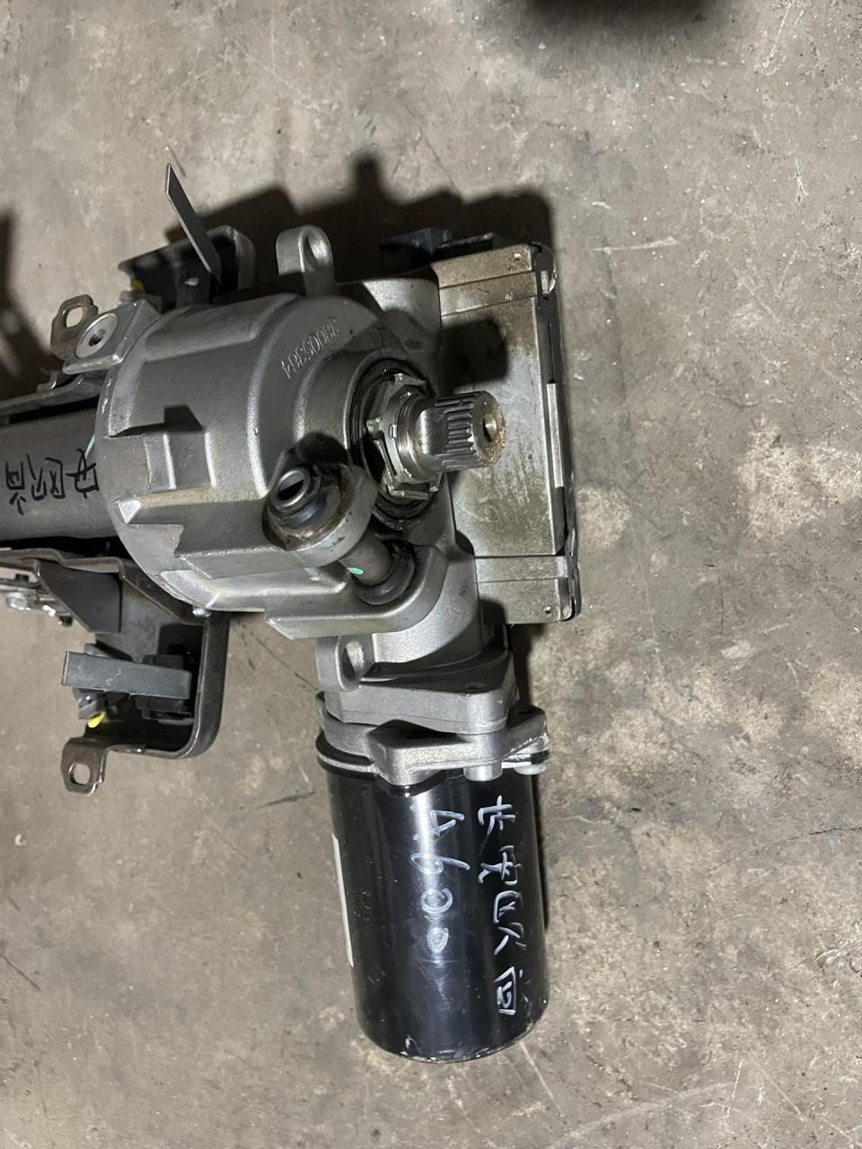 长安 欧尚 a600 电子助力 转向助力 方向助力 方向管柱 助力电机 助力