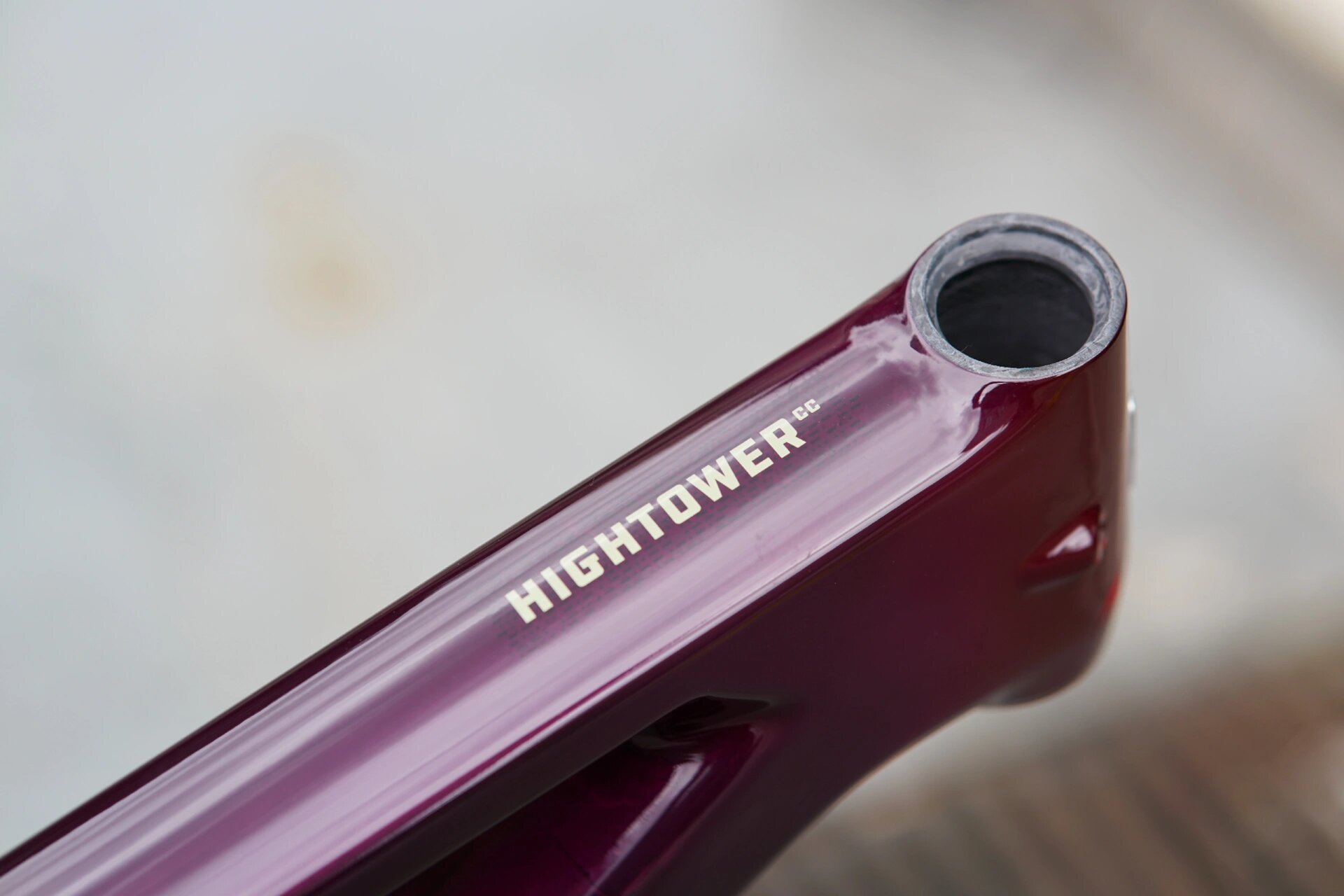 santa cruz hightower cc am软尾车架到货   亮点配置: -	145mm后轮