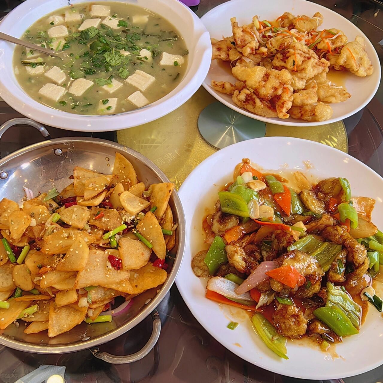 南阳美食推荐 166白石的深夜食堂 不能扫码点单,在新田360广场,里面