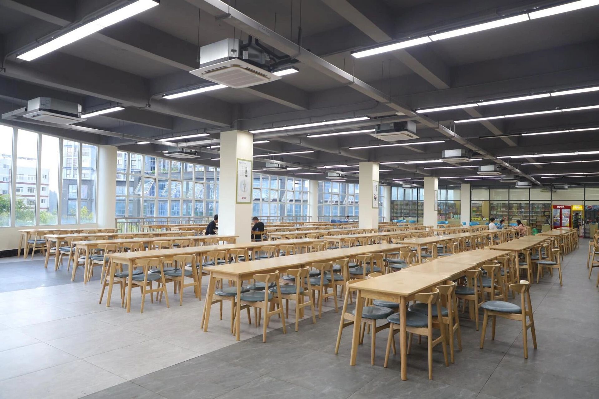 公办院校 重庆旅游职业学院 同学们马上填报志愿了 大家有没有心仪的