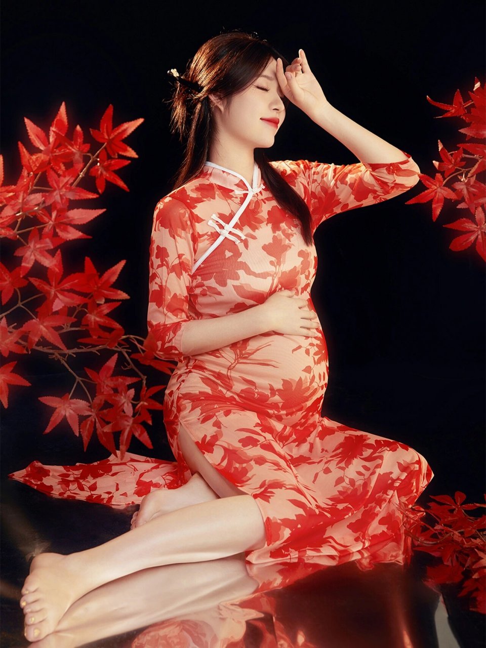 新中式孕妇照92一袭旗袍惊艳时光的东方美 一袭传统旗袍 有着内敛不