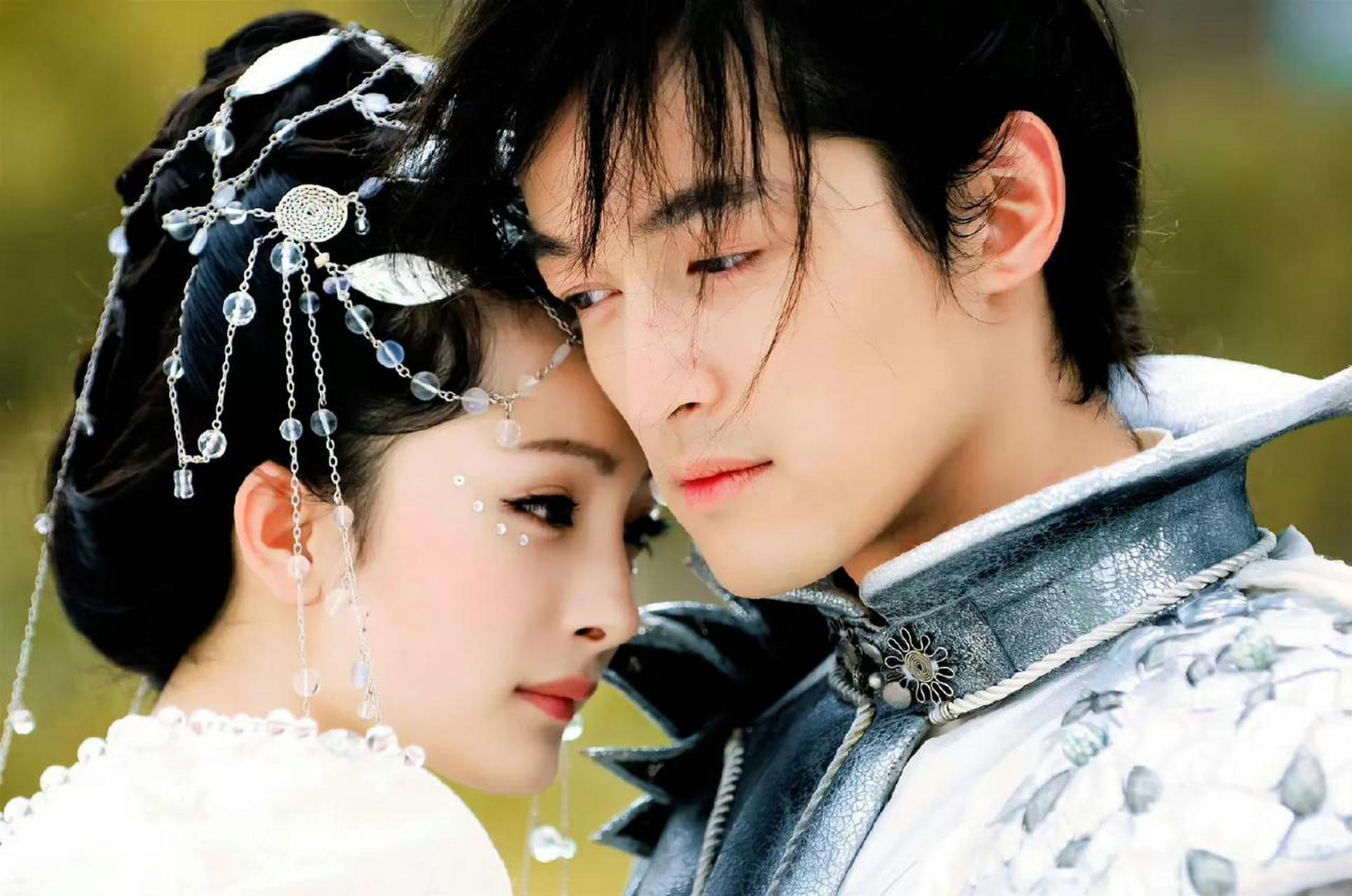 "跪榴莲"的梗原来来自于杨幂胡歌!