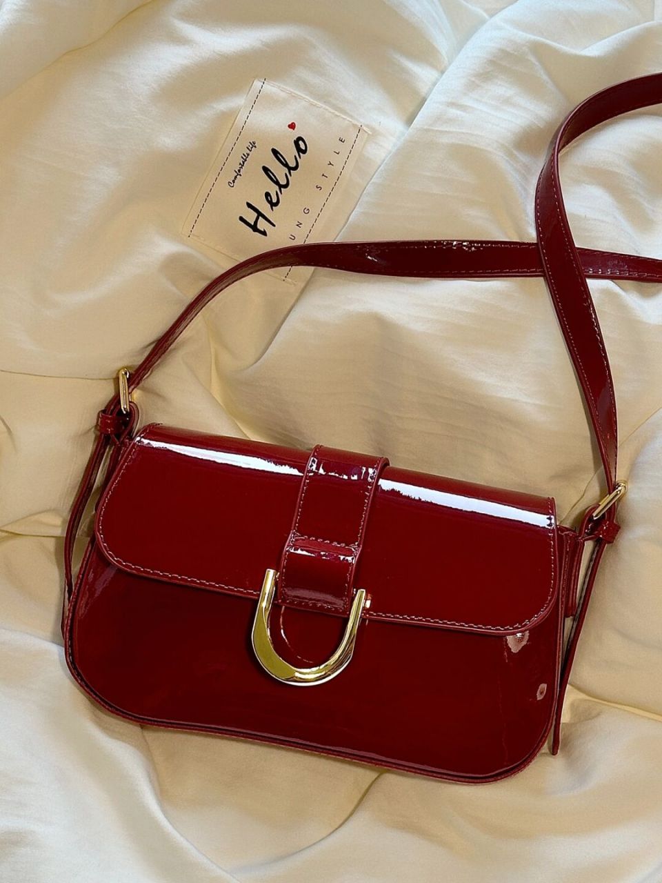 买到心仪的红色包包兼职太难得了!