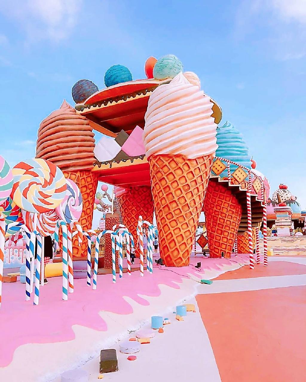 泰国芭提雅最新网红拍照冰淇淋糖果主题公园  泰国人简直太会了 泰国