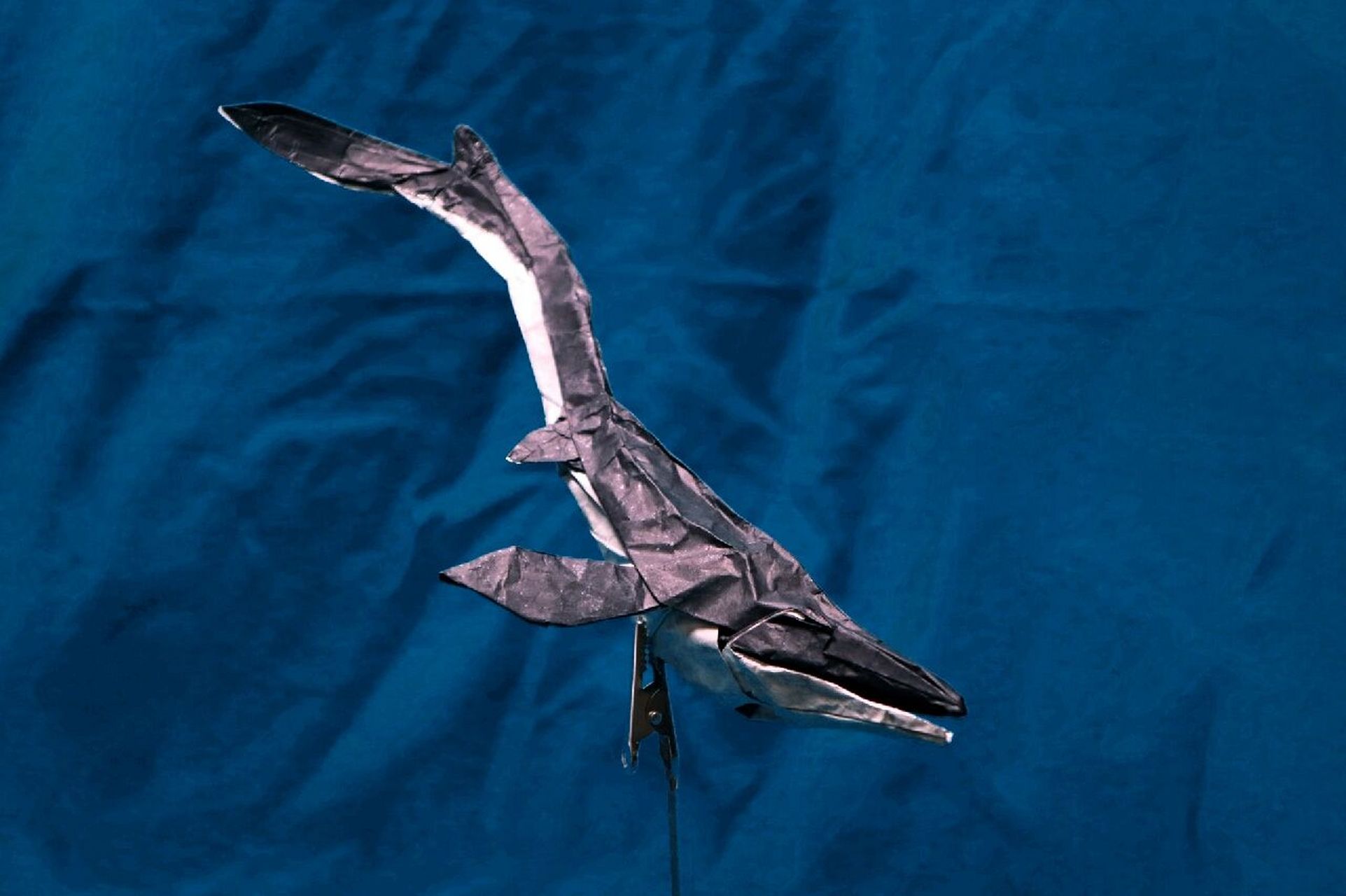 没有男生能拒绝一只超级帅的折纸沧龙!