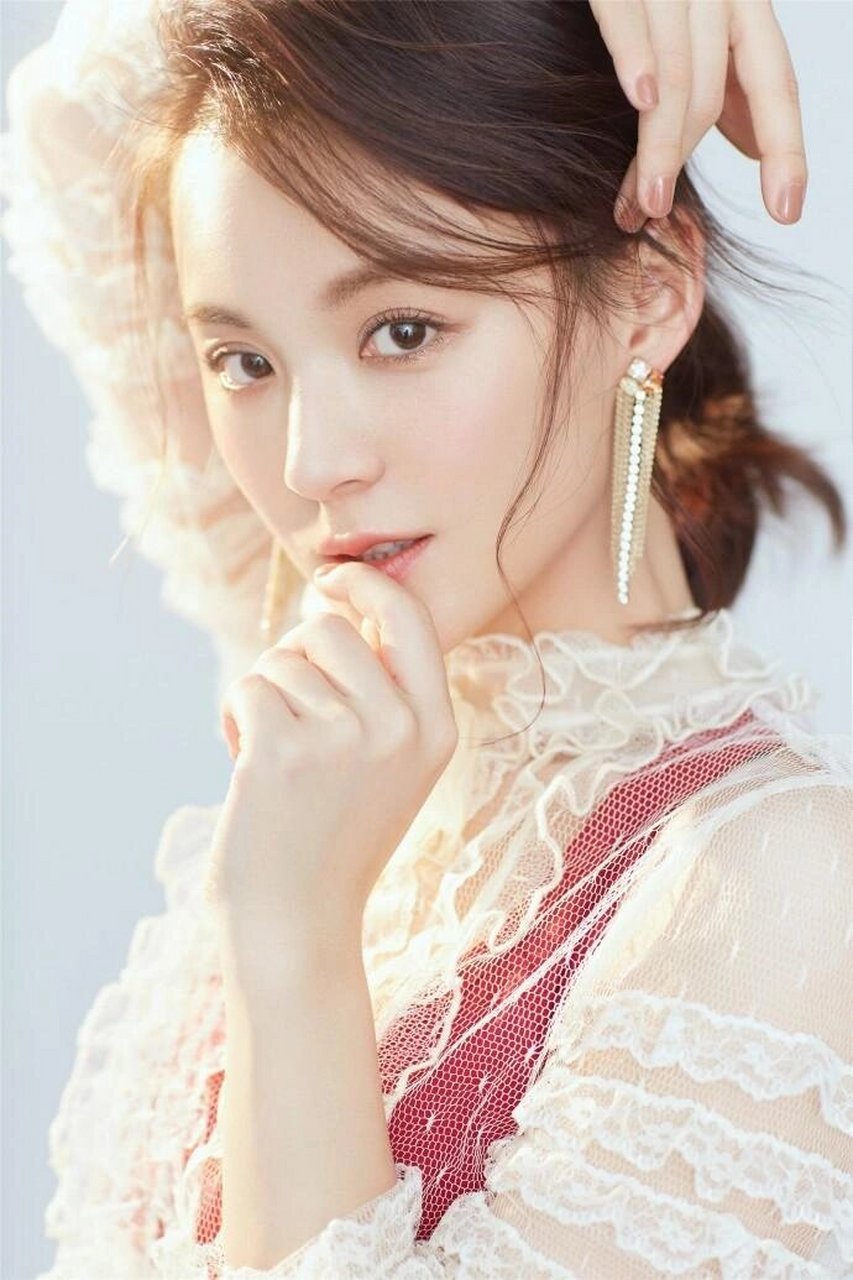 中国内地女演员——毛林林 毛林林,中国浙江籍女演员,以其出色的演技