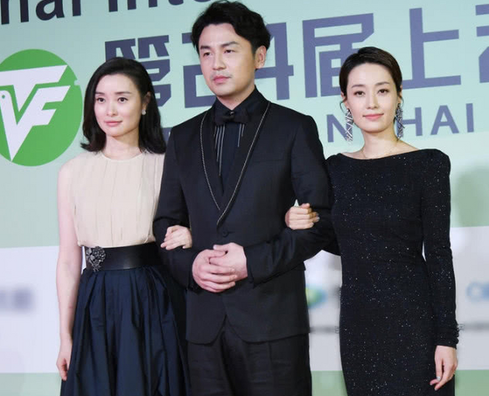 罗子君祝福陈俊生凌玲#马伊琍发文祝贺雷佳音吴越# 第28届白玉兰奖单