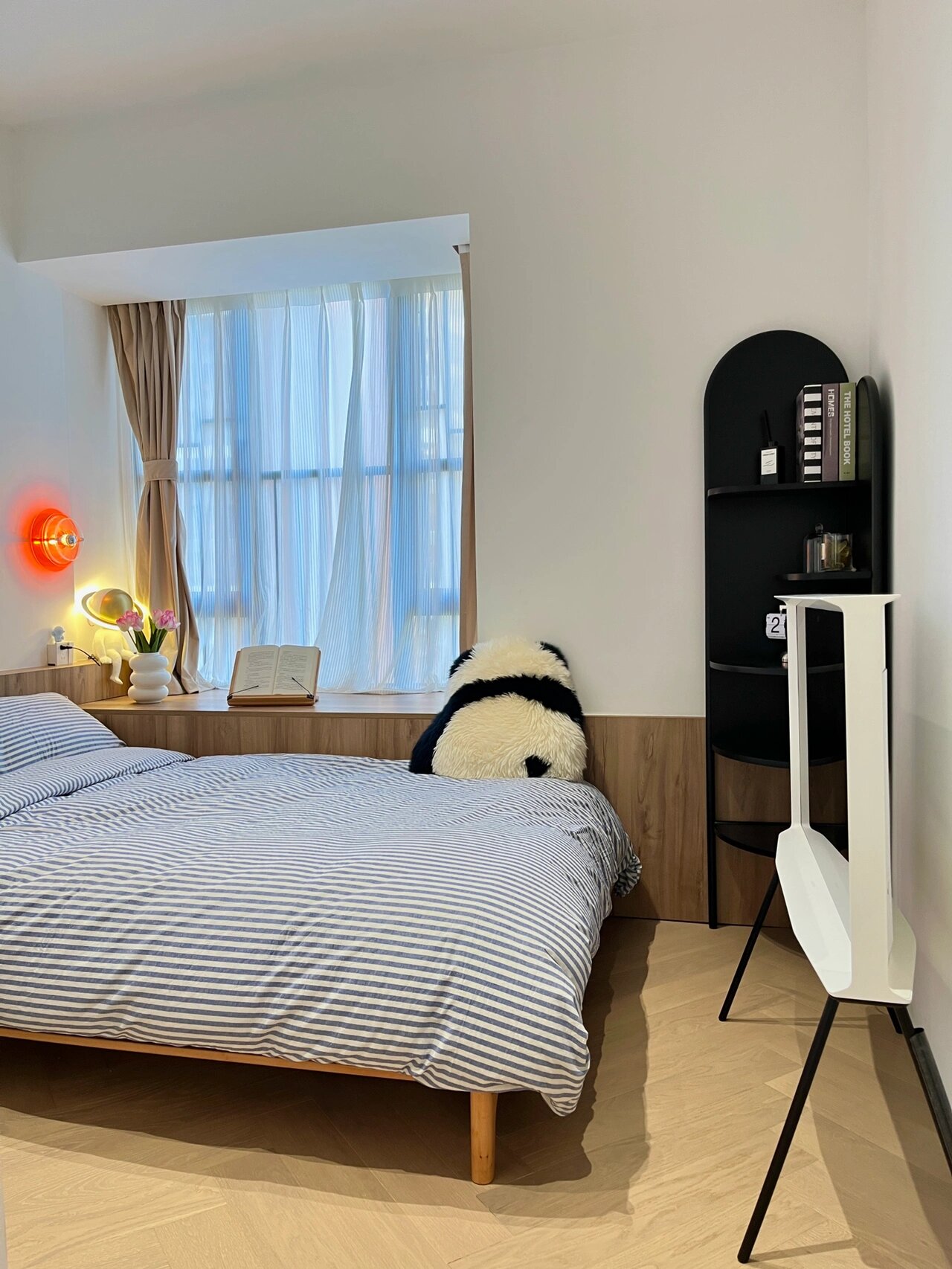 8平米小卧室,不做榻榻米,这样做实用又美观 有没有都跟我一样卧室小就