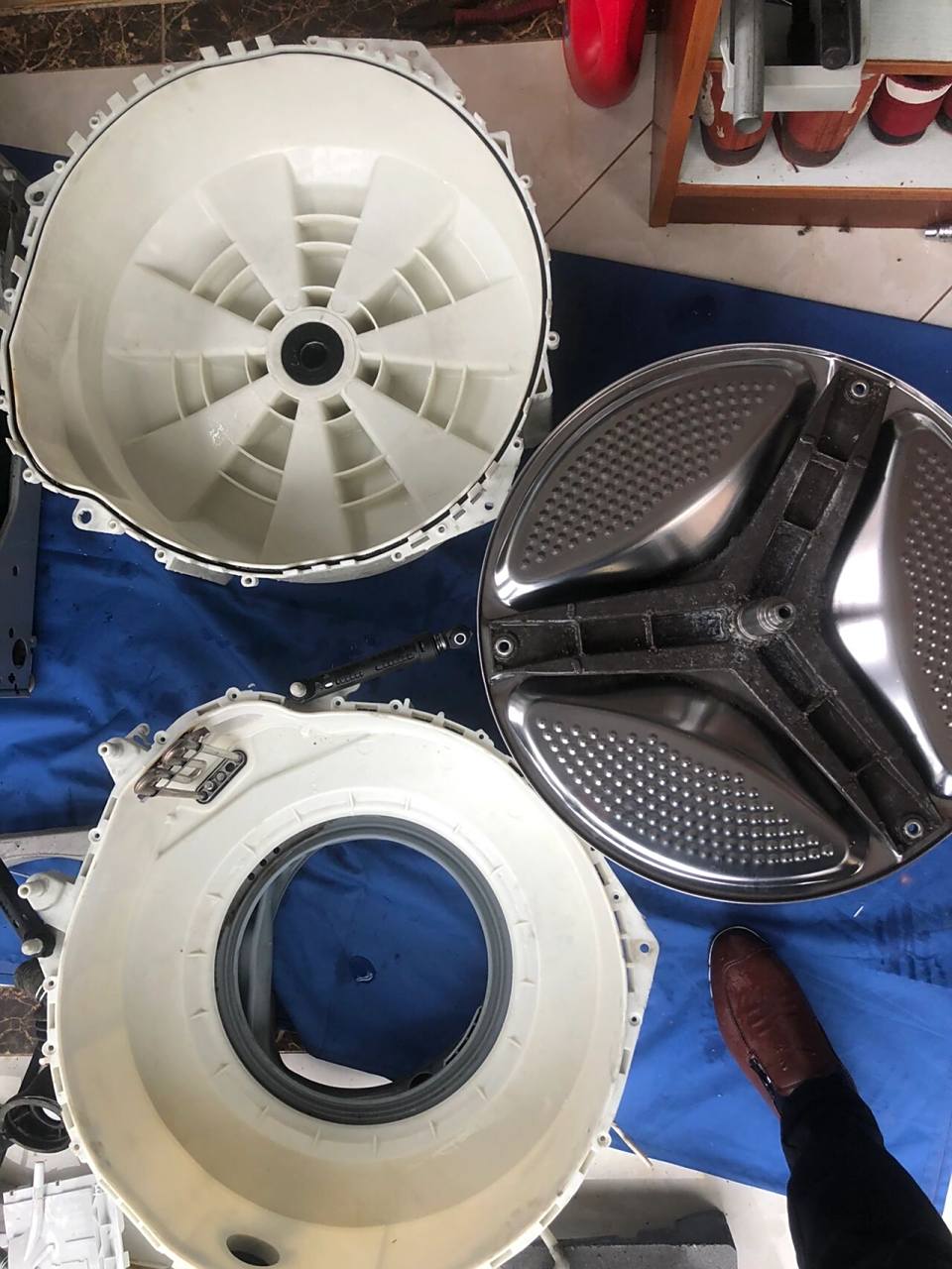 西门子滚筒洗衣机拆开清洗一下 只有全拆清洗才彻底 不接受反驳