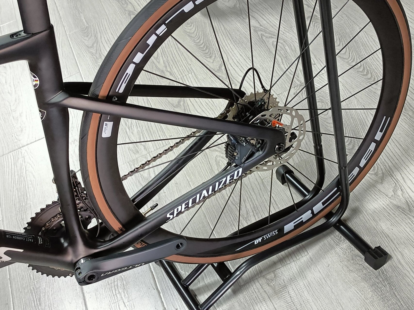 闪电sl7碳纤维公路车 12300出.全网最低价!随便对比!全新!