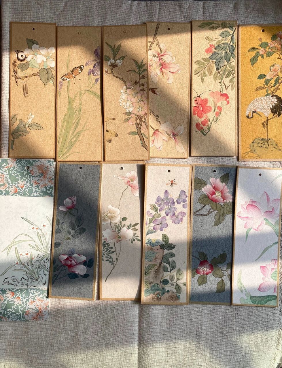 国画书签|客订12种花卉 是十二种心情呀!