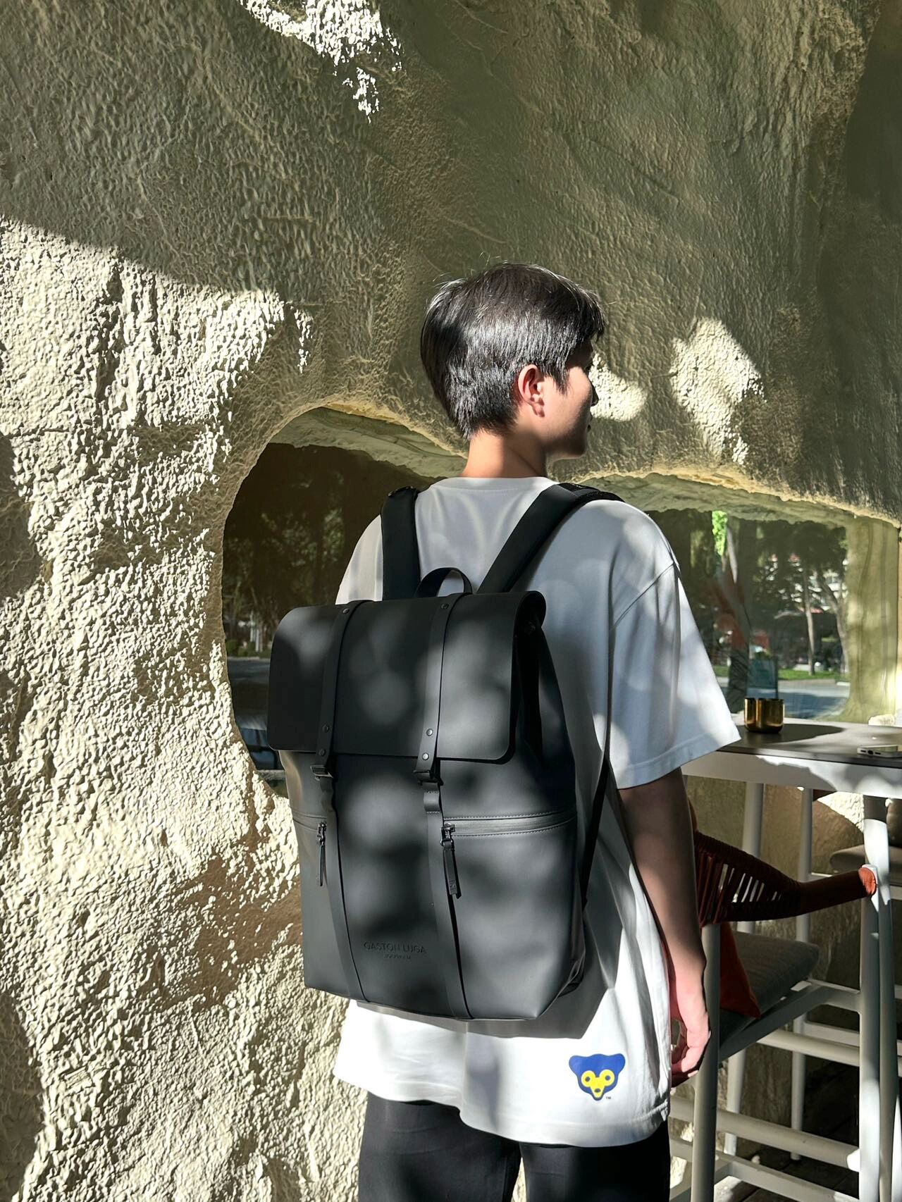 奈闹 彬彬男生头像背包