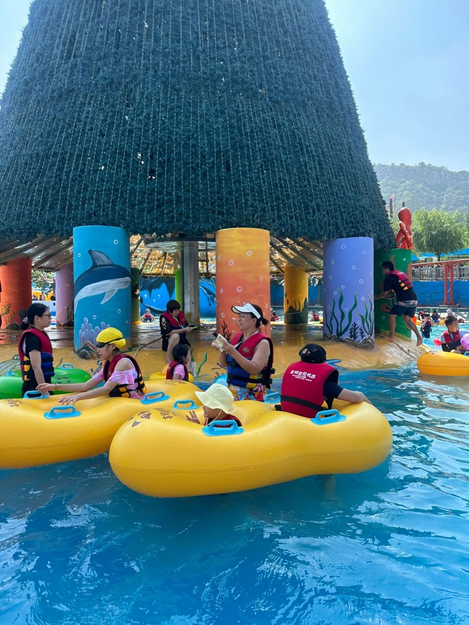 蓟县-吉姆冒险世界一日游 完美暴晒的一天 周六的吉姆人好多 之前冬天