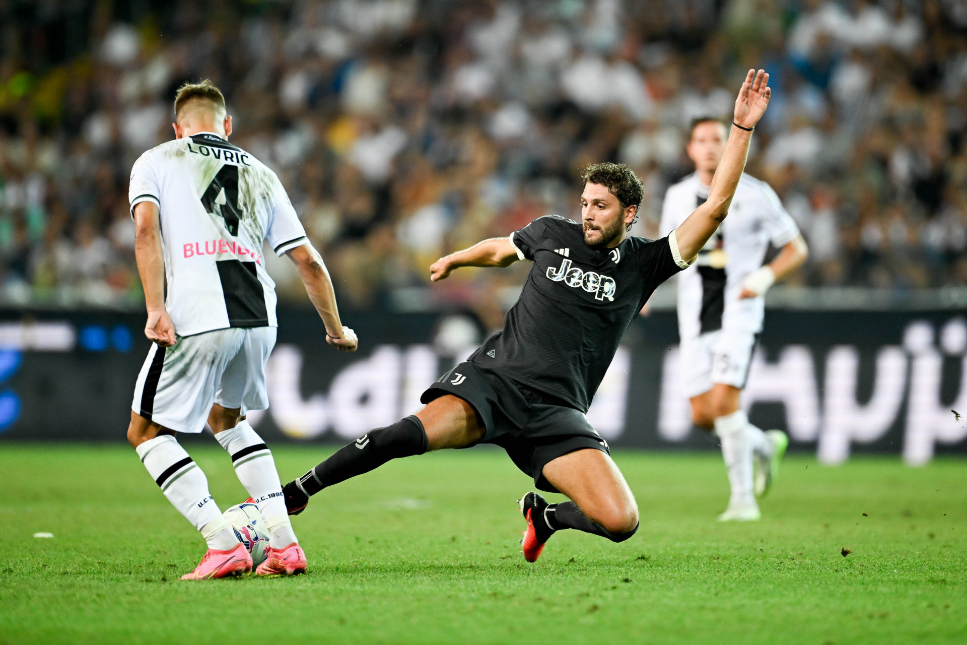 什么周一工作日啊 我只知道周一迎首胜  进90球