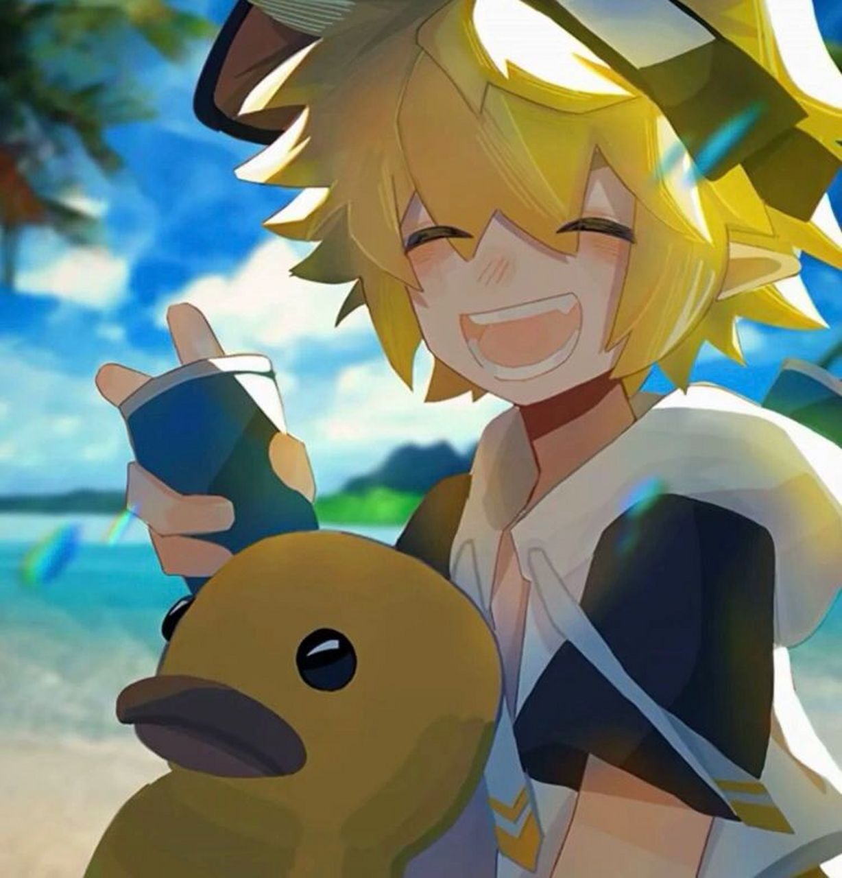 凹凸世界金头像 文案 金色箭头指向的方向,就是我们的信仰.