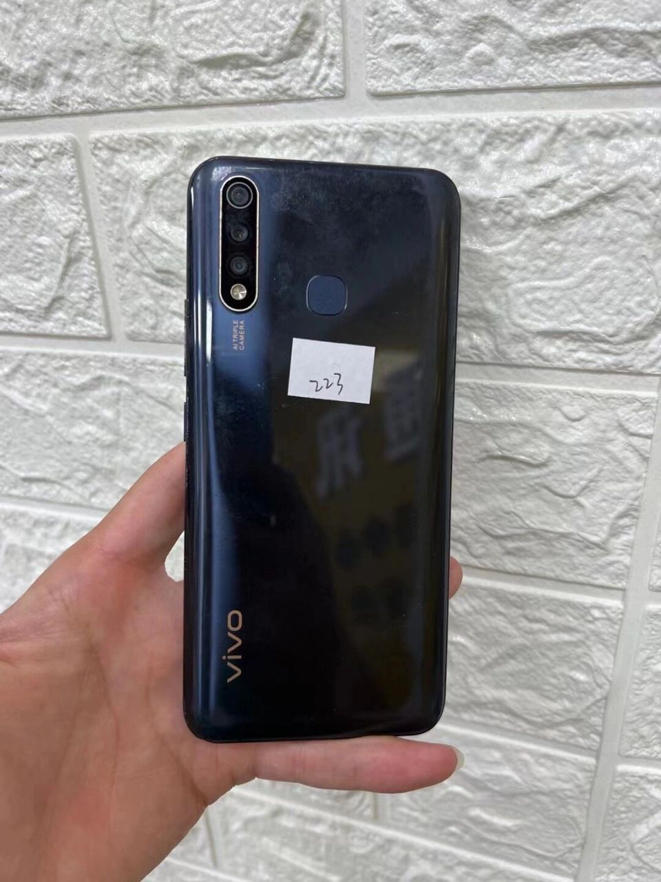 vivoy5s vivoy5s  6 128 原装无拆修 85新 顶部裂痕 正常使用