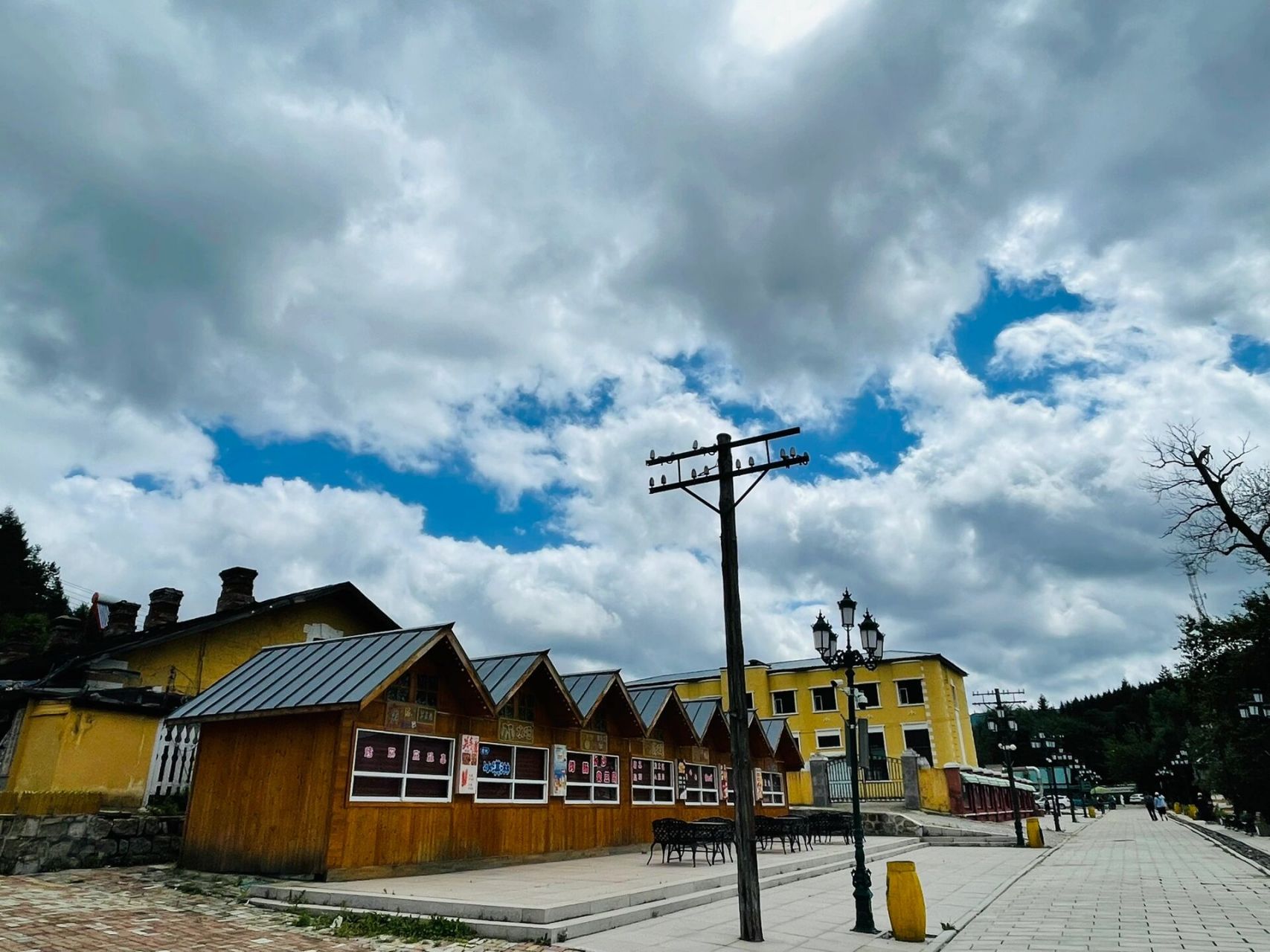 横道河子[poi]#老街&七里地生态村,悠闲时光 哈尔滨今天有雨,卡天气