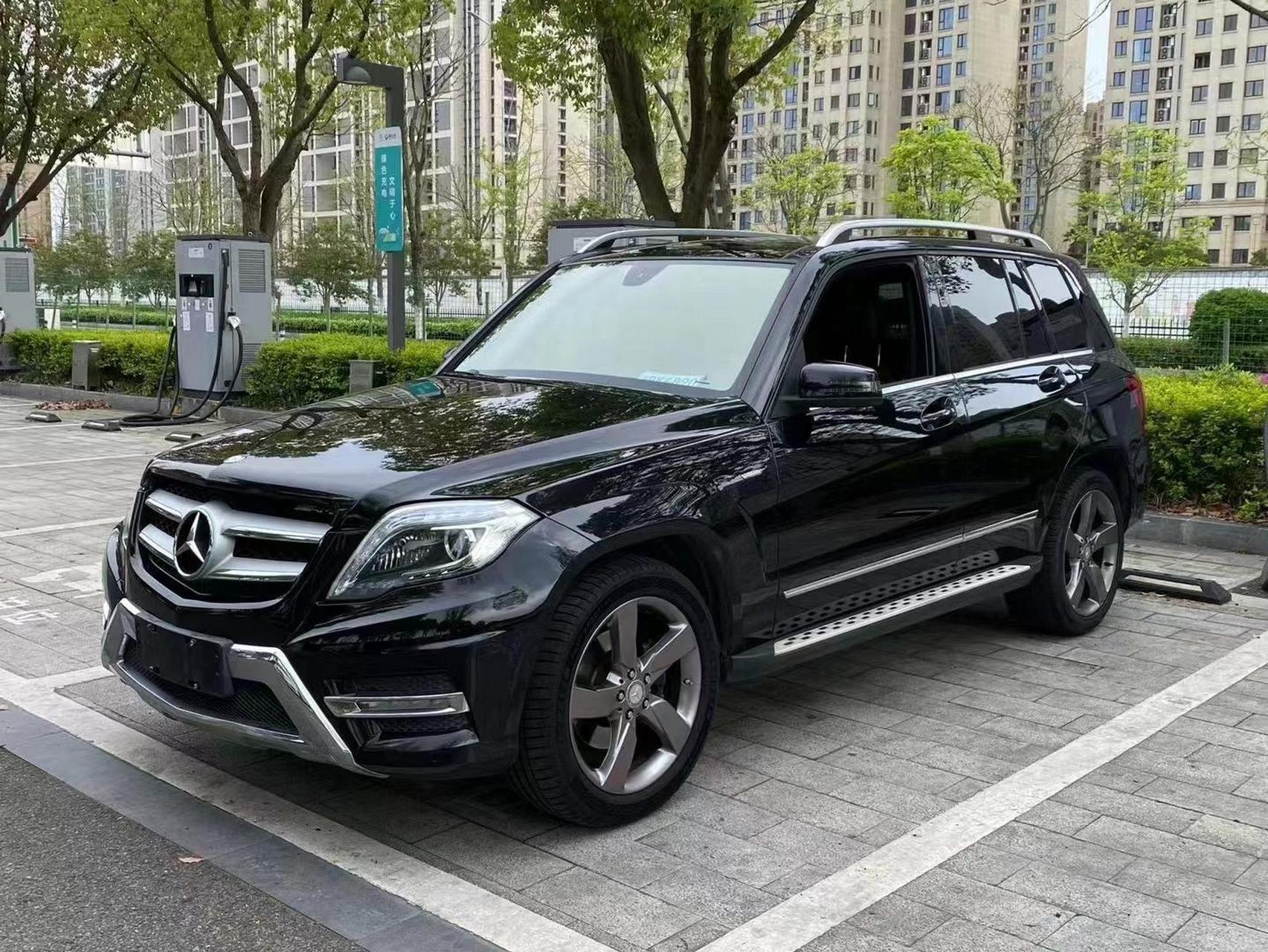 奔驰glk260动感极致版 2015年7月 11万公里 一手精品 实表里程 售价